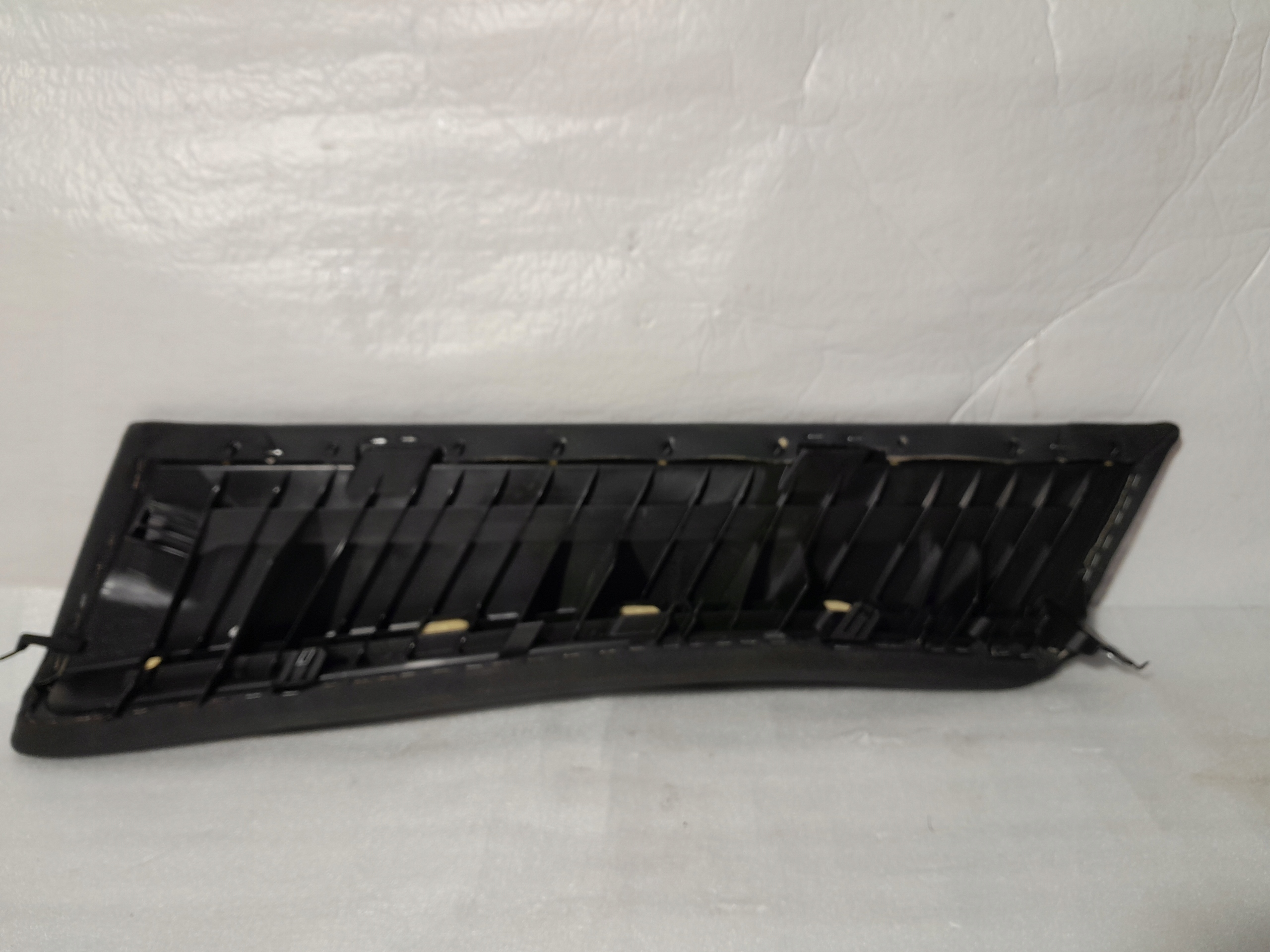 AUDI Q8 4M upholstery side KANAPY right rear part 4M8885704A