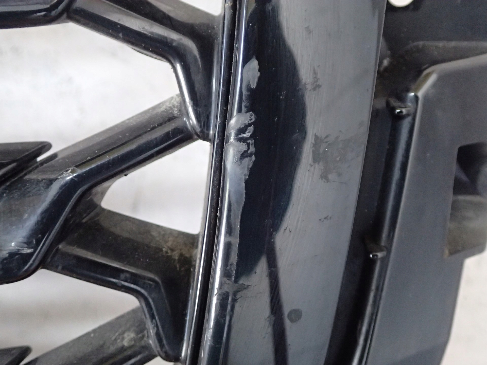 ATRAPA GRIL AUDI Q5 2 II 80F FYT SPORTBACK LIFT Numer katalogowy części 80F853651 ATRAPA GRIL AUDI Q5 2 II 80F FYT SPORTBACK LIFT 2020-