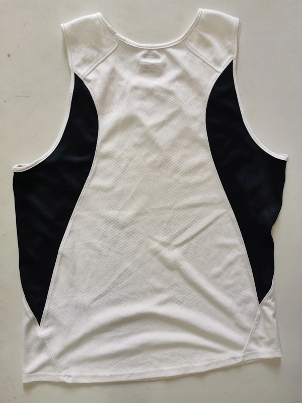 Nike bluzka top sportowy biały M Dekolt okrągły