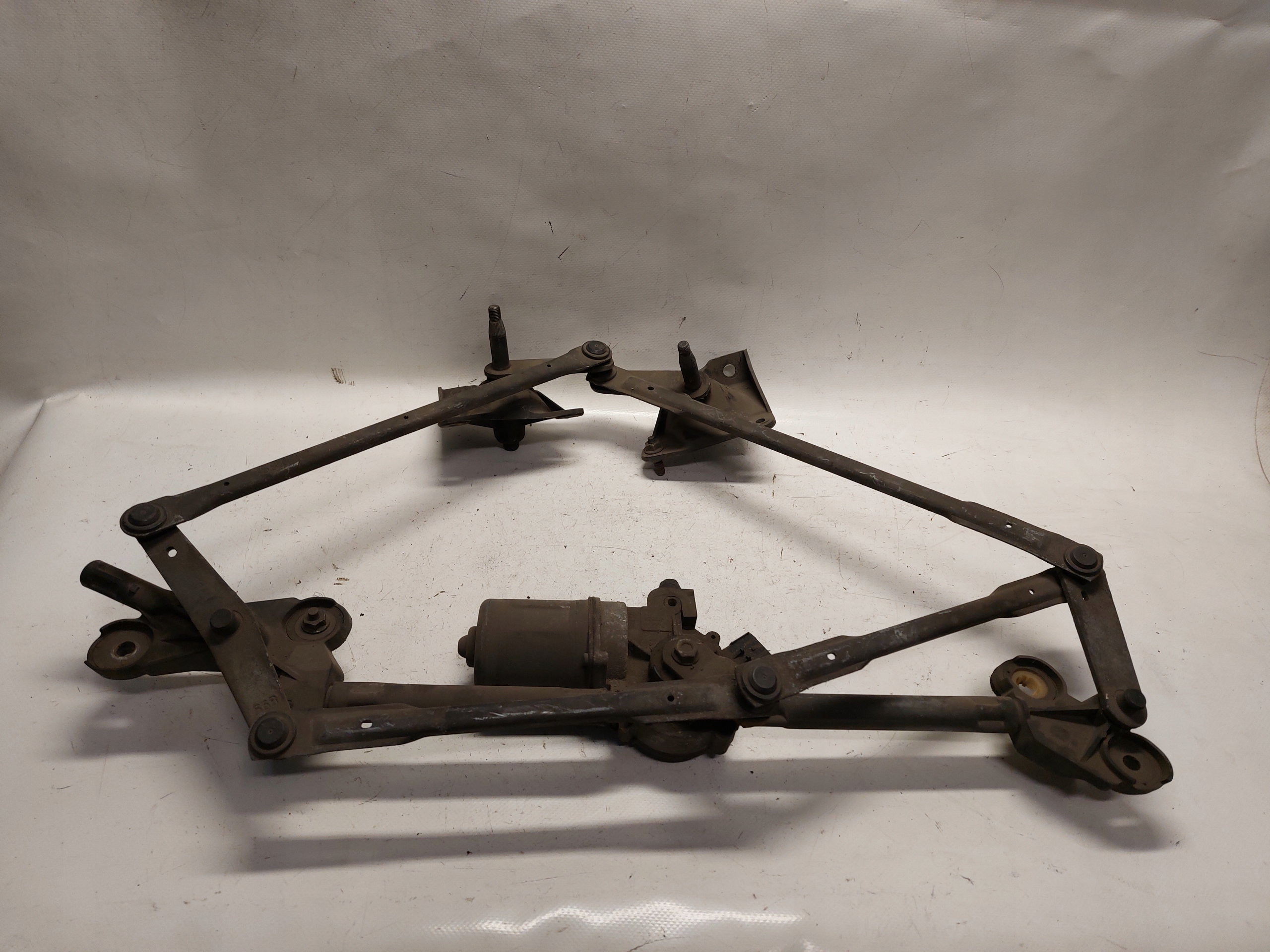 wiper mechanism front CHRYSLER VOYAGER IV