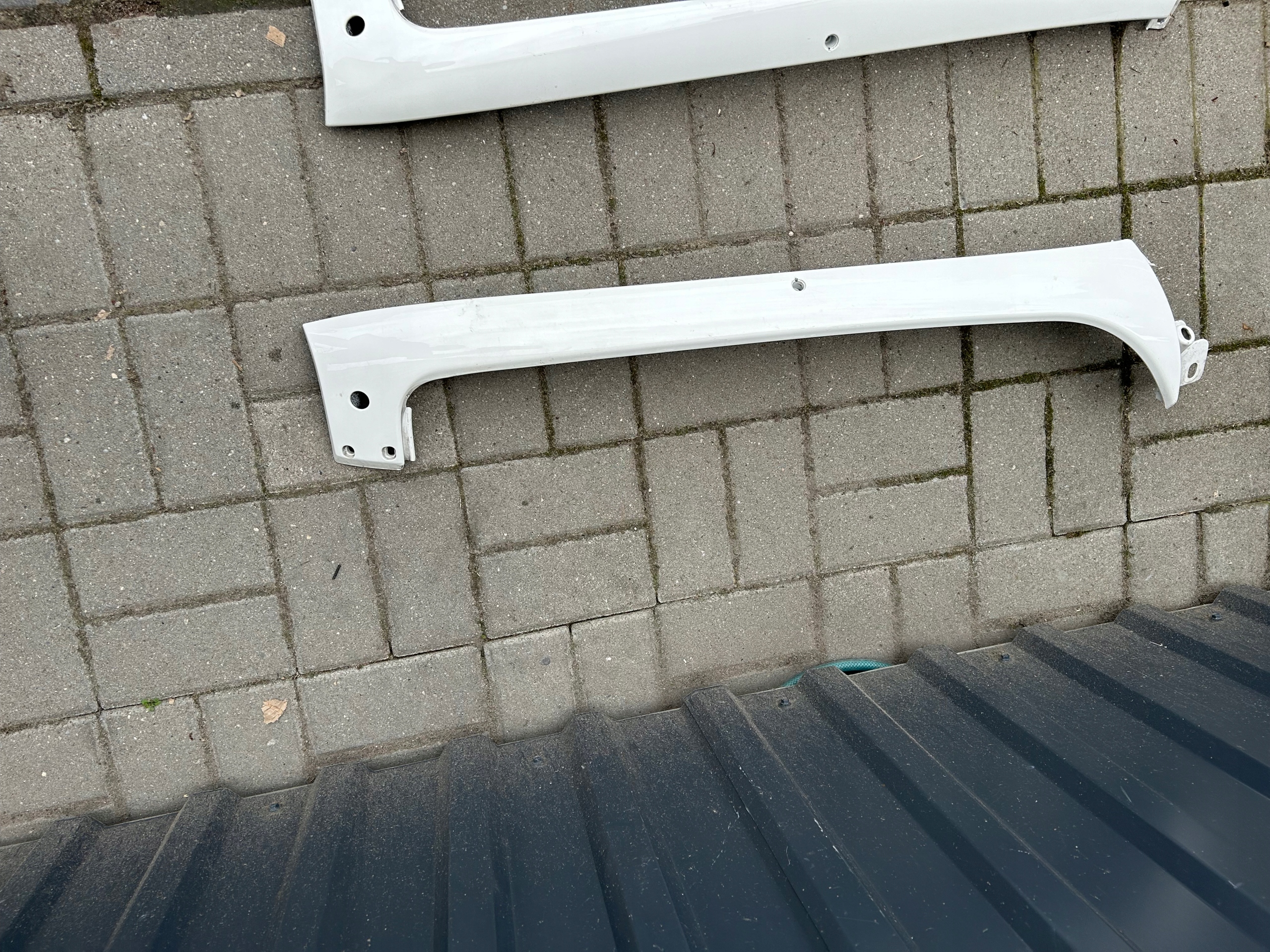 OSŁONA SŁUPKA LEWA IVECO STRALIS HI-WAY ORYGINAŁ