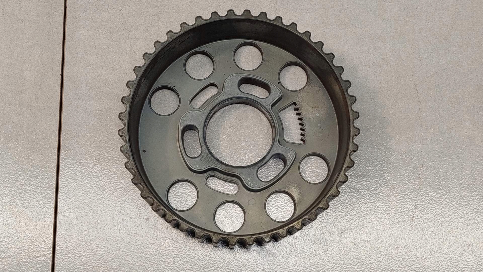 CUSCINETTO TENDICINGHIA WALKA della distribuzione PASSAT B6 1.9 038109111E
