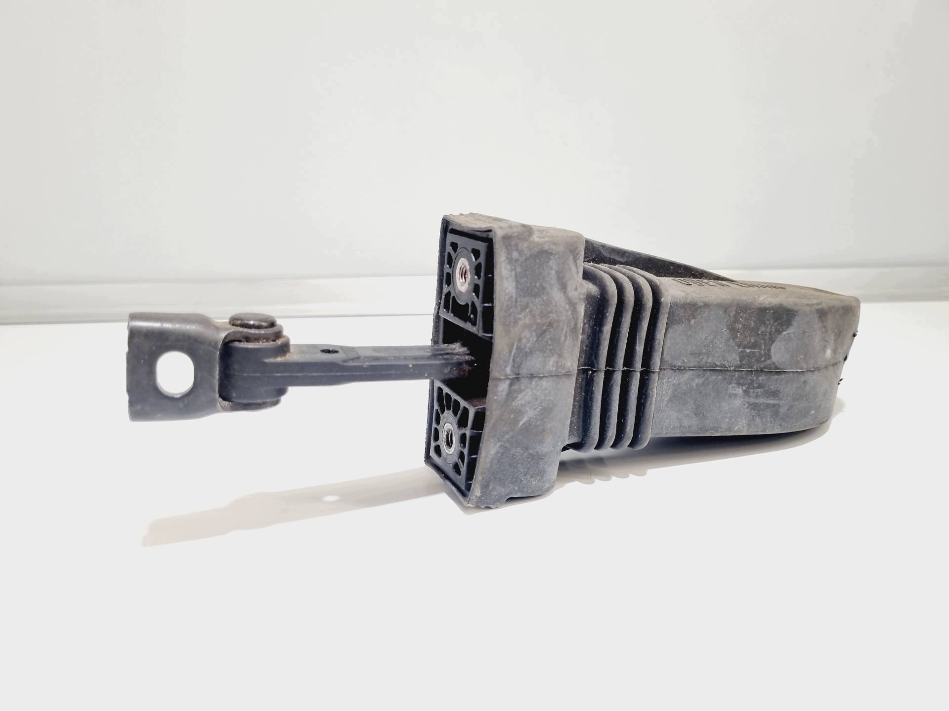 limiter door front Audi A5 8T 2008 8T0837249