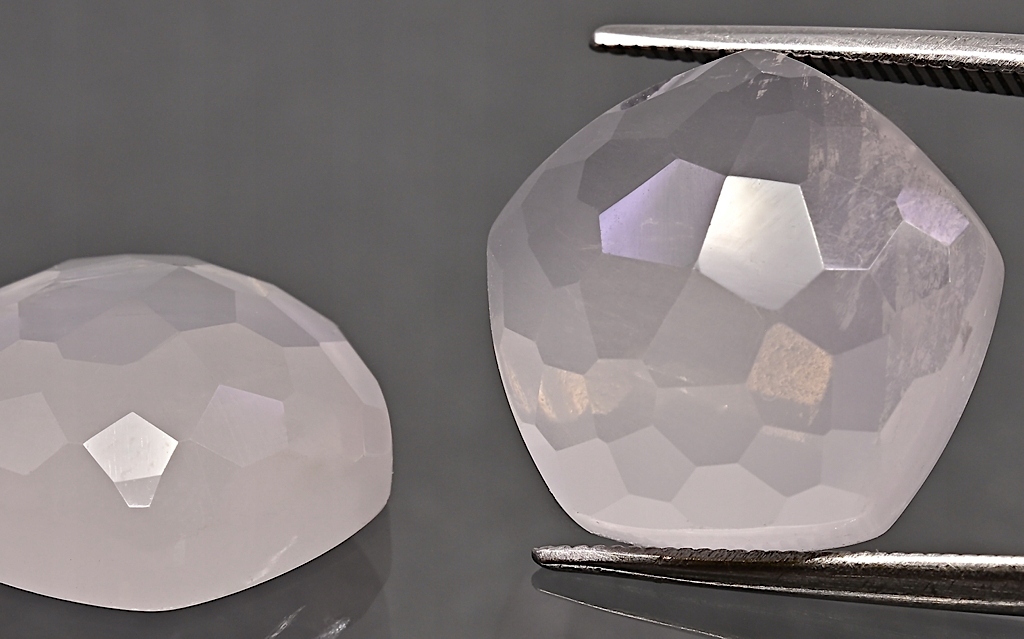 Růženín fazetovaná fantazijní rozeta 14,5x14,