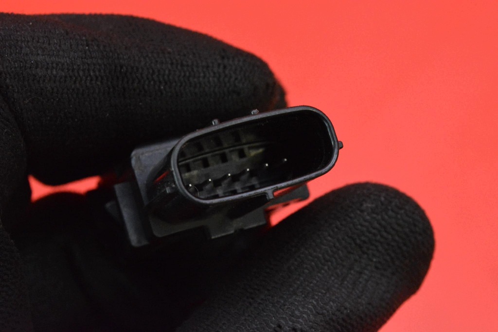 Sensor Parken vorne PDC 89341-50060 LEXUS LS 4 IV LS600H 06-09