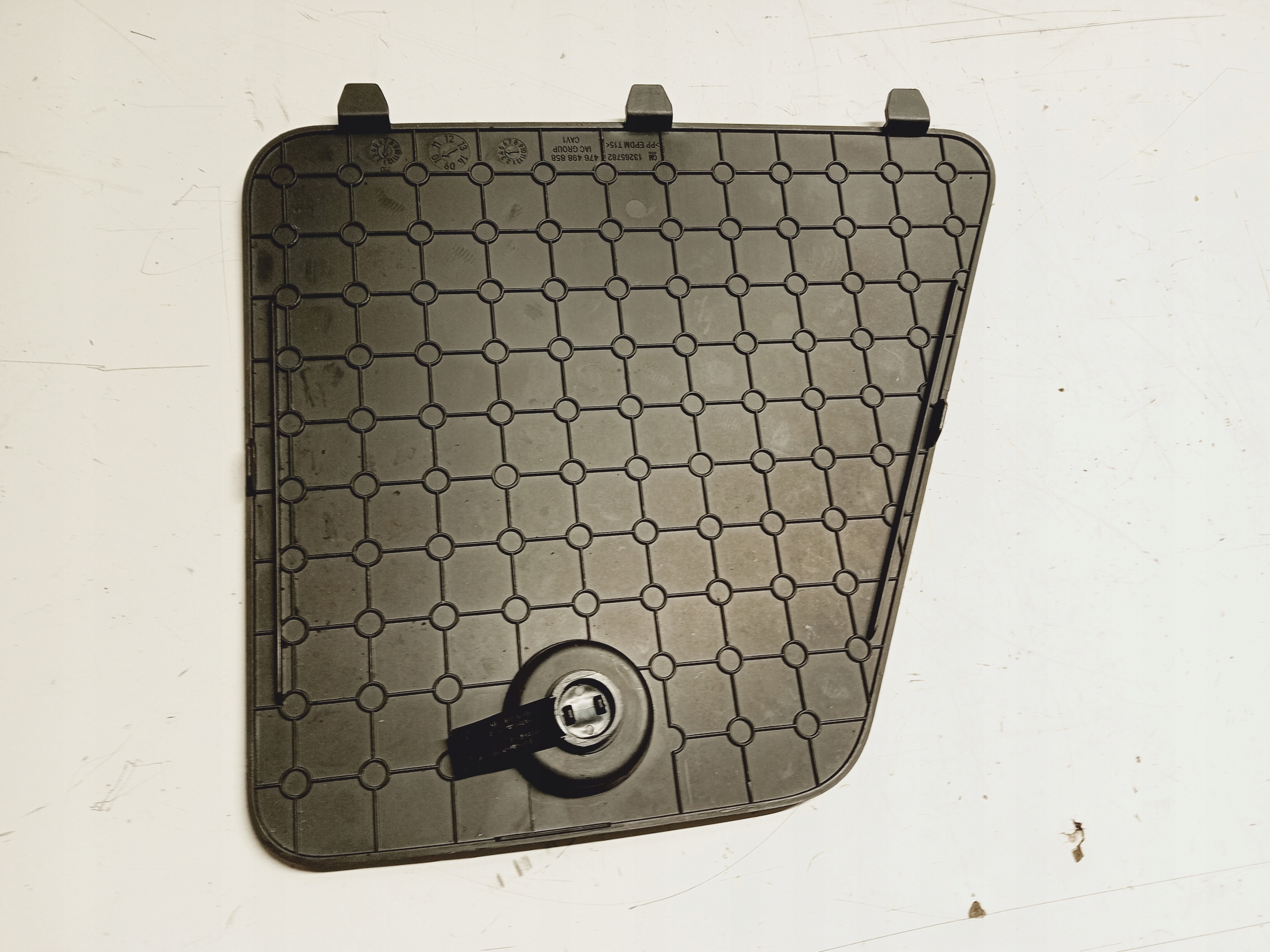 cover spoiler boot left OPEL MERIVA B 13265782