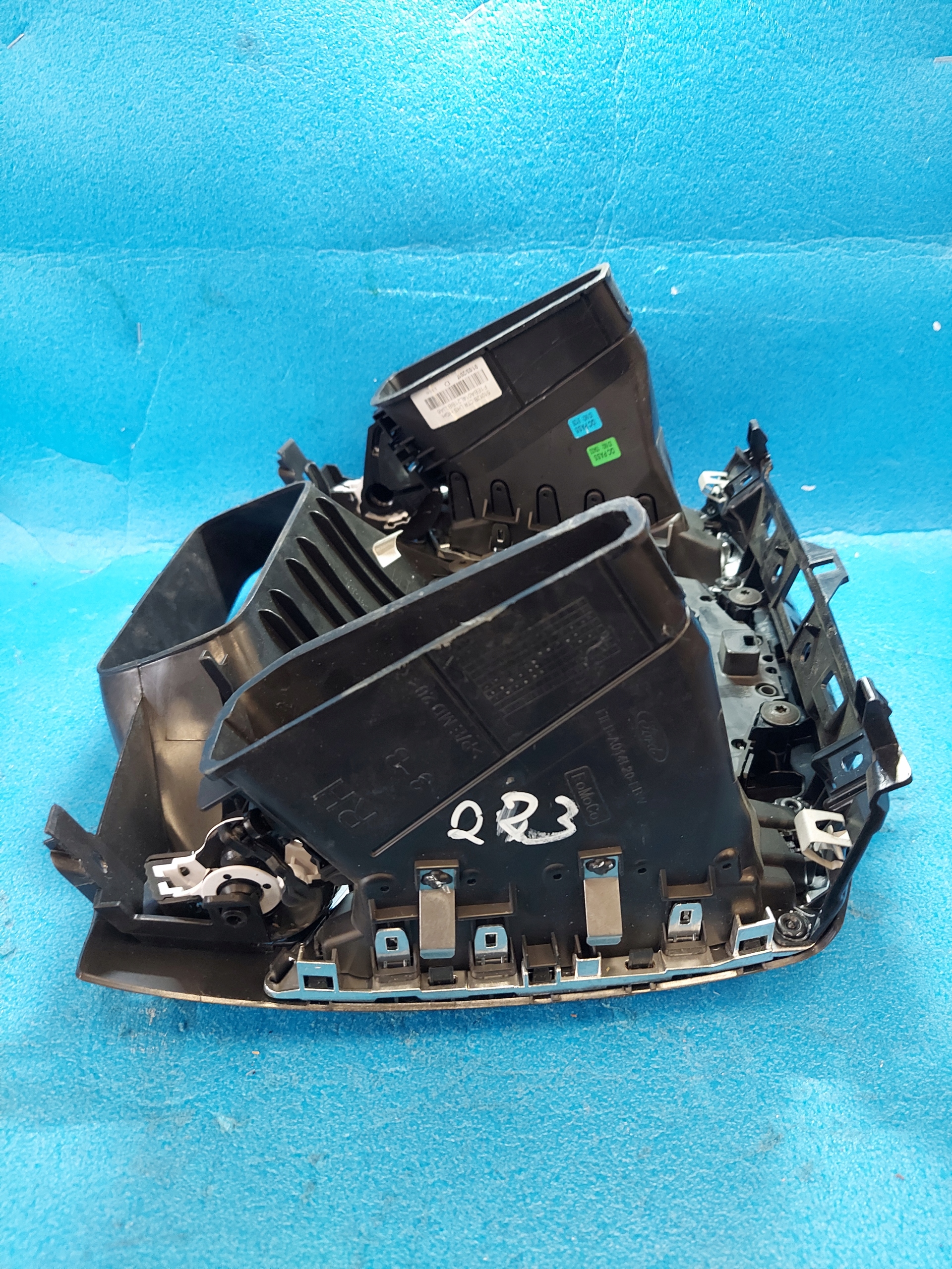 control panel radia Ford OE F1ET-18K811-AD