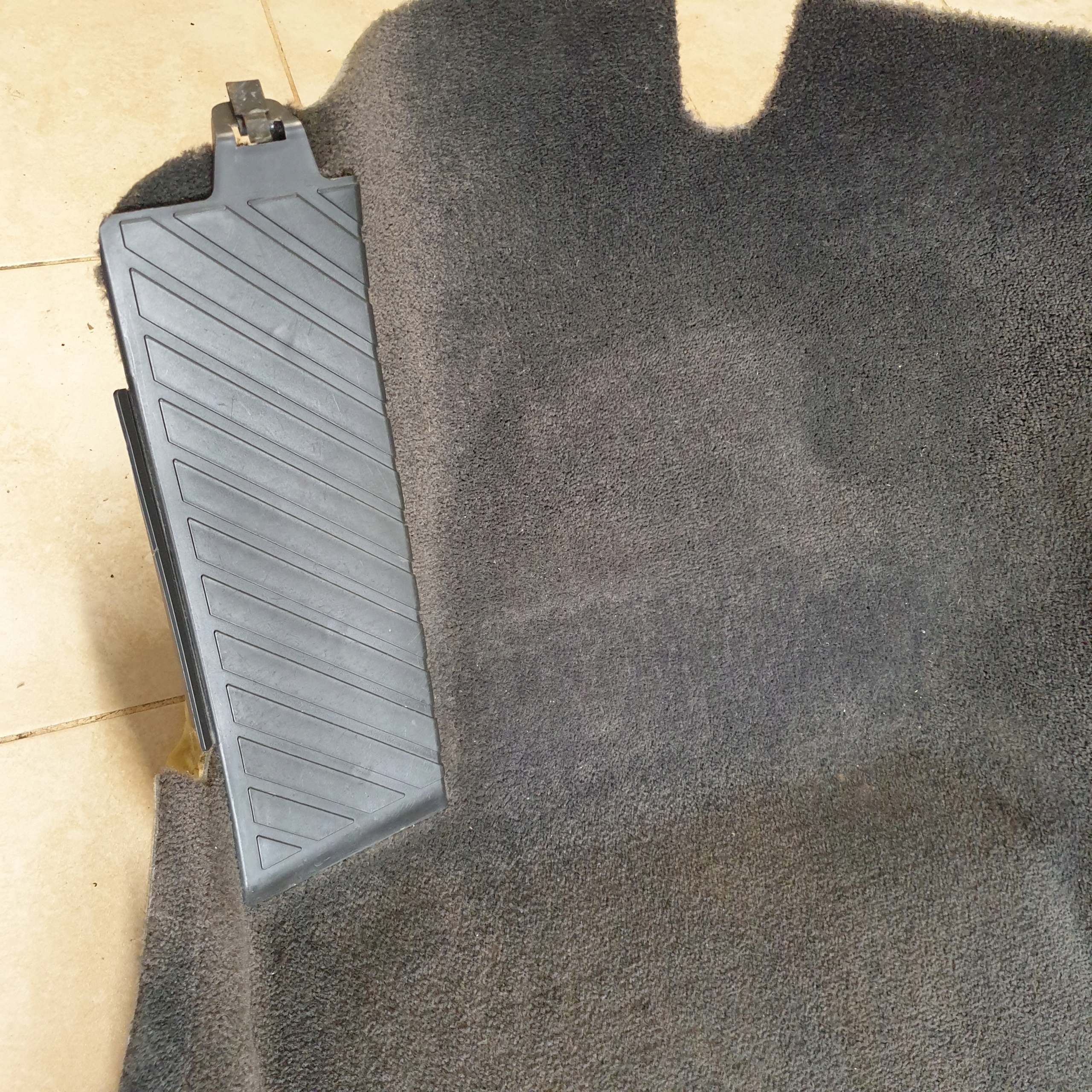 mats floor car carpet left front driver´s AUDI A8 D4 4H OE EU