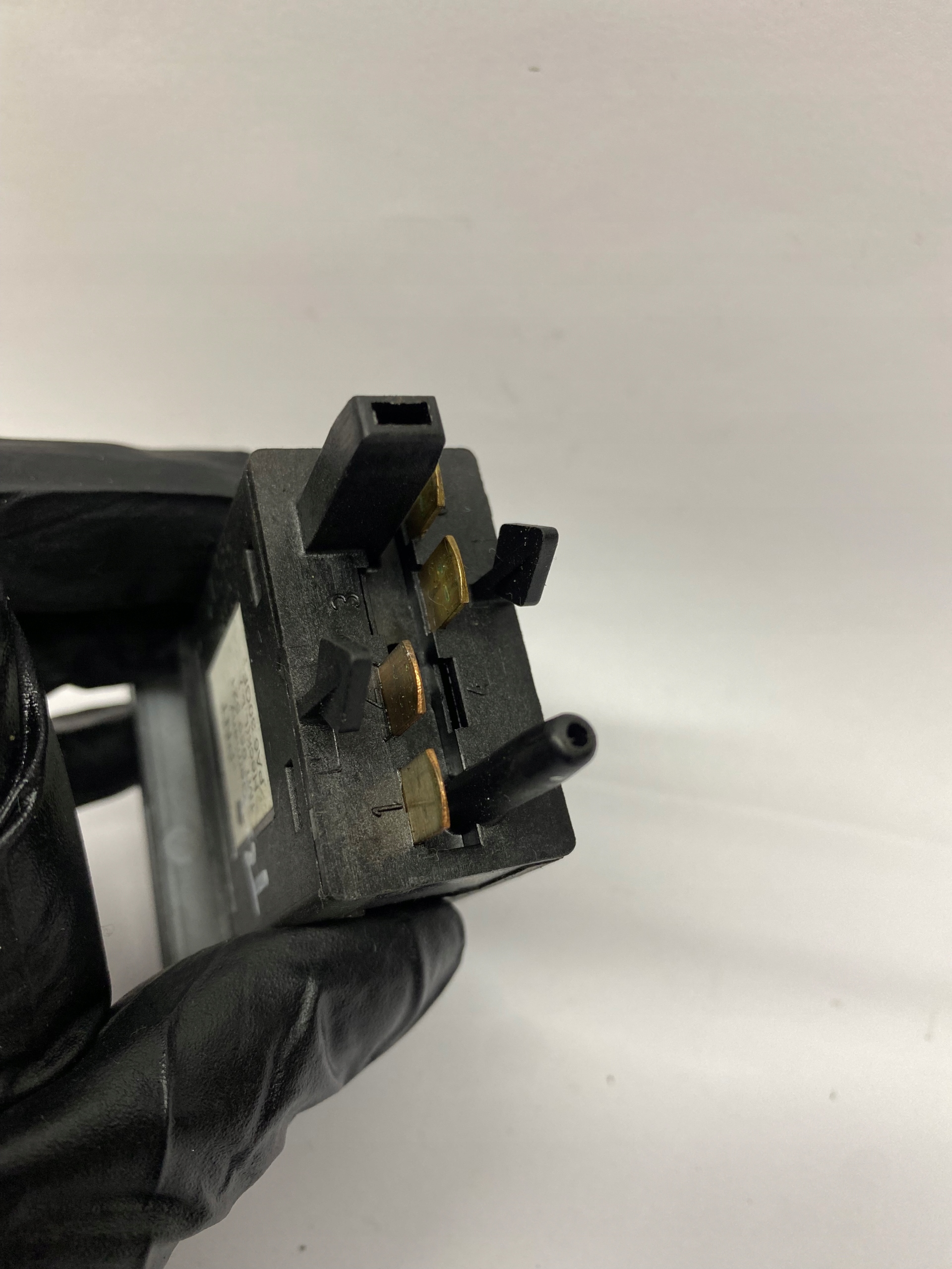 switch switch of the heating windows toled Seat 1M1959621 AS