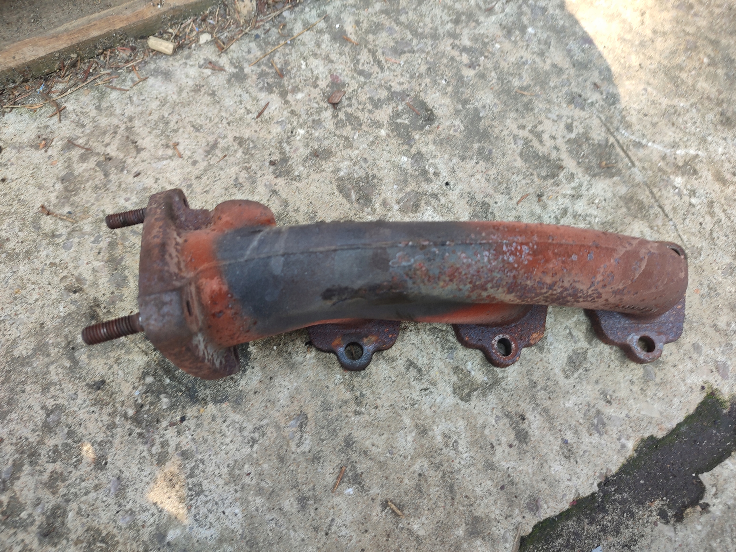 exhaust manifold right AUDI A4 B7 A6 C6 3.2 FSI 3.0 06E253084E