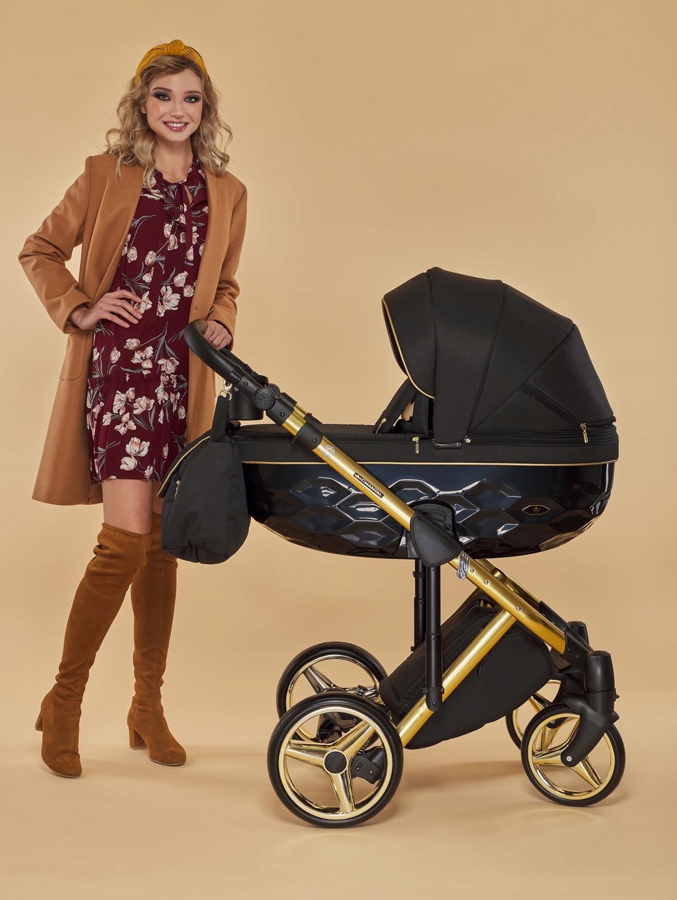 ADAMEX Chantal Special Edition CZARNY wózek dzieicęcy 2w1 Złota RAMA Marka Adamex
