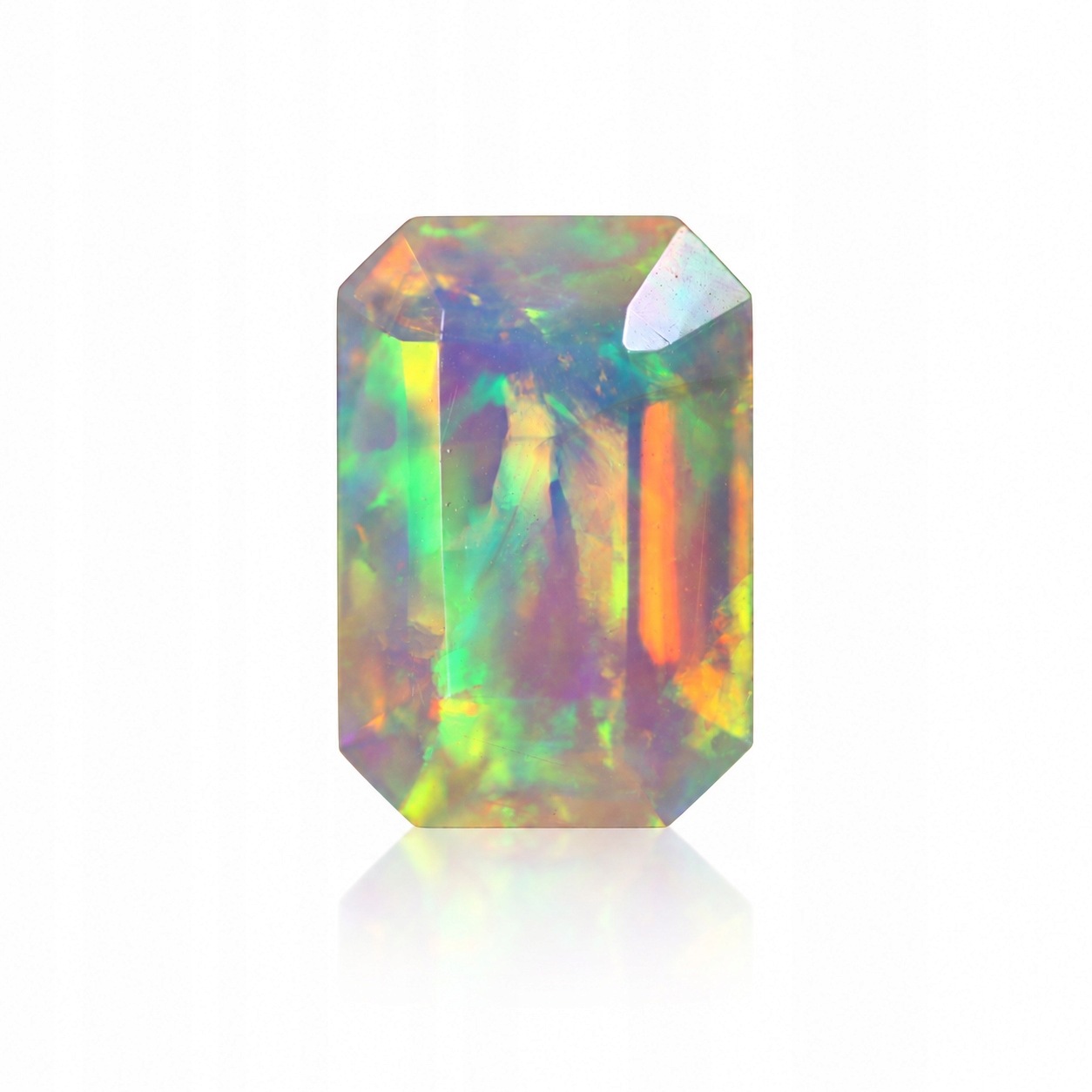 Přírodní opál 1.25 ct Osmiúhelník Etiopie certifikát Wbd