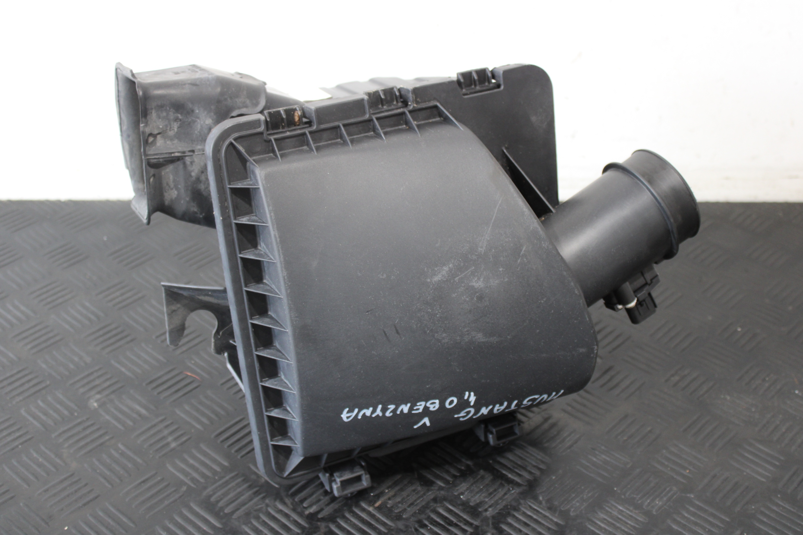 GEHÄUSE FILTER LUFT FORD MUSTANG V 5