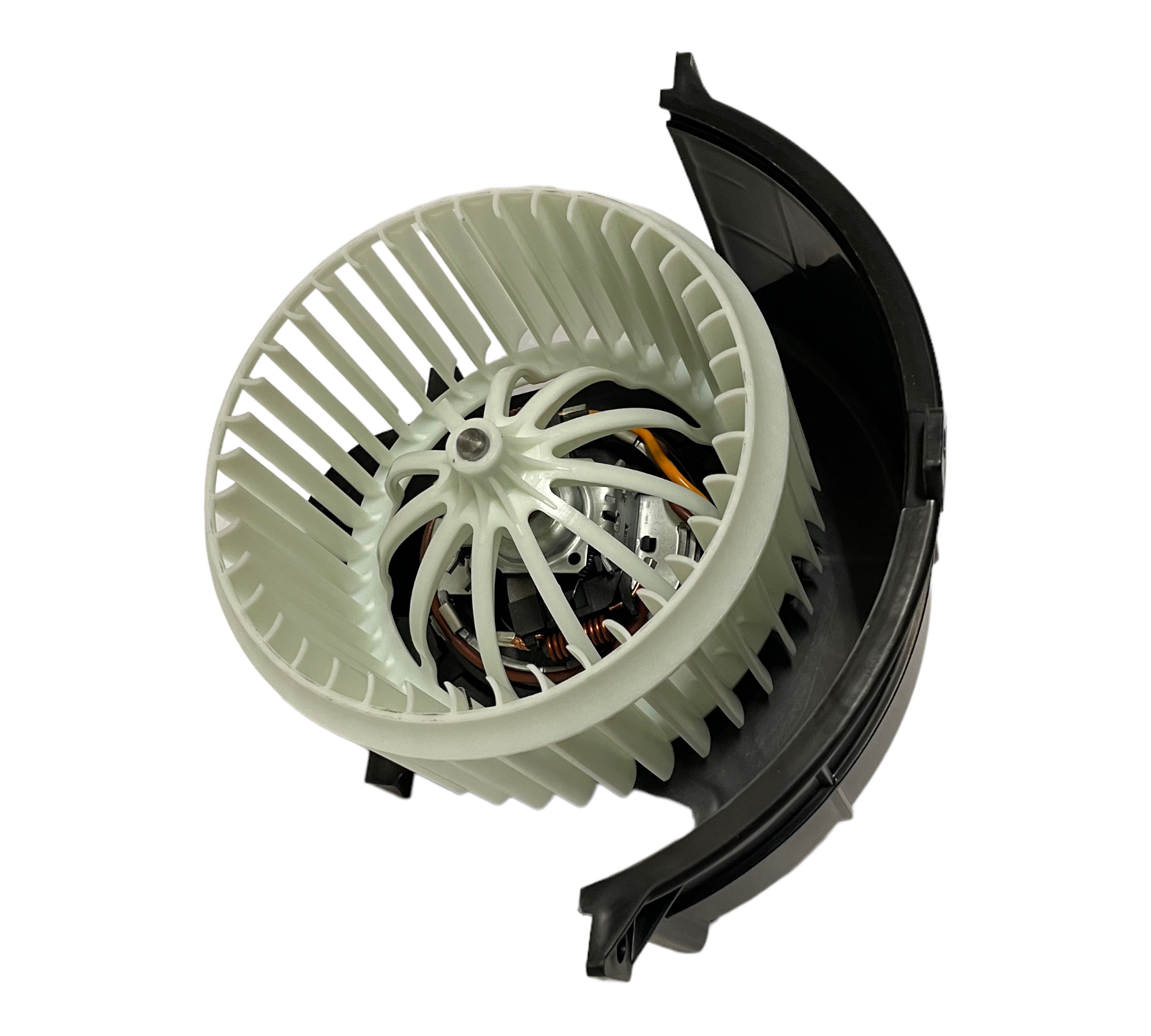 DE9580NU1 - TOUAREG Q7 CAYENNE вентилятор новый