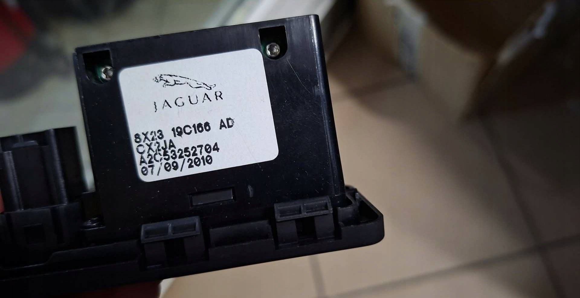 Adapter, Stecker USB Jaguar XF X250 8X2319C166AD
