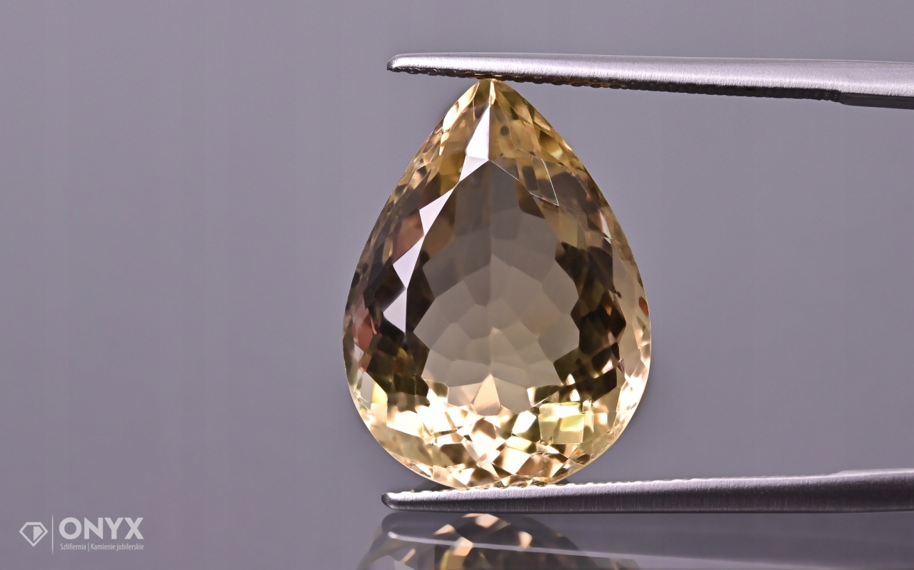 Citron fazetovaná slza 18,5x13,5 mm