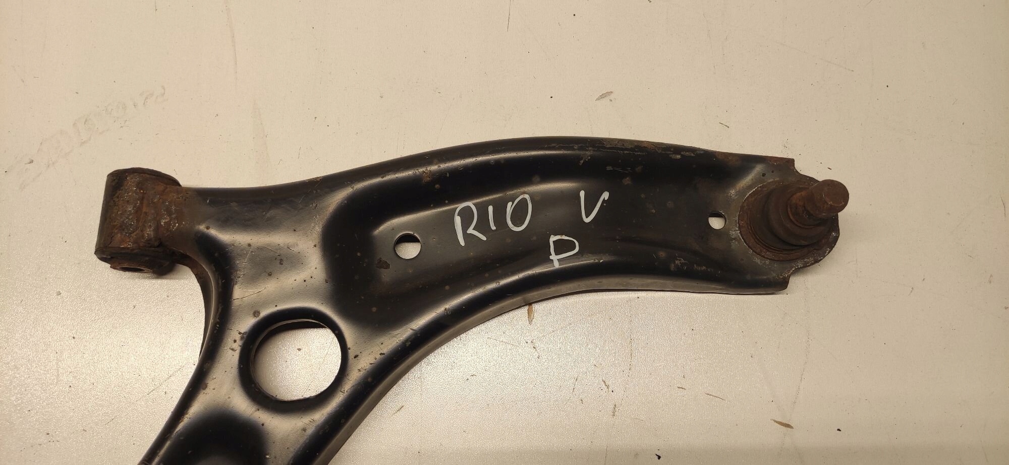 KIA RIO IV V arm right front front original 17-24