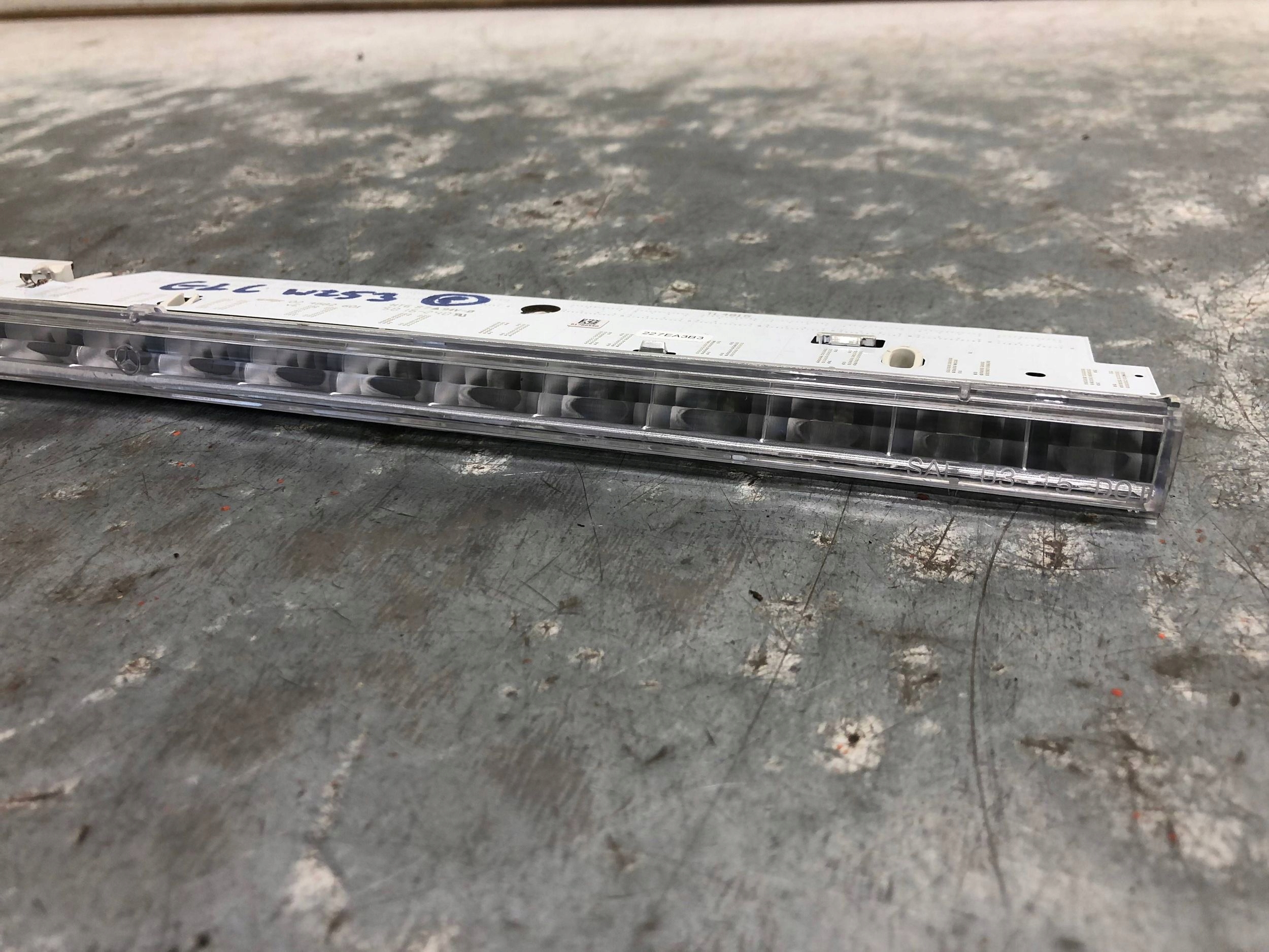 TRZECIE light STOP MERCEDES GLC W253 A0999063801