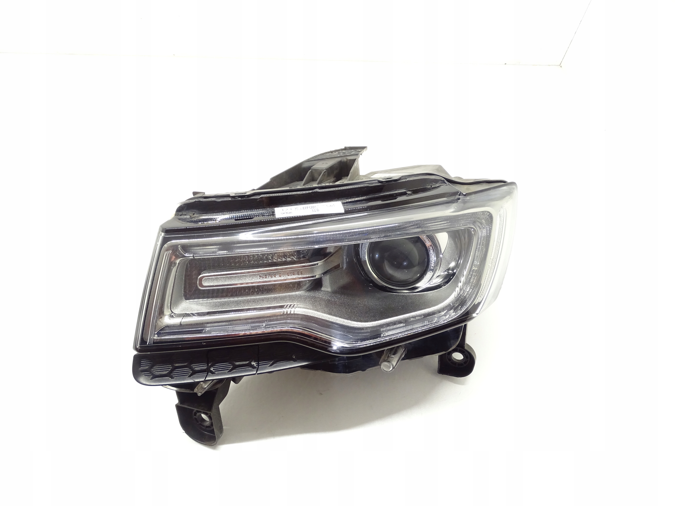 light REFLEKTOR left front JEEP GRAND CHEROKEE UK 68111037AC