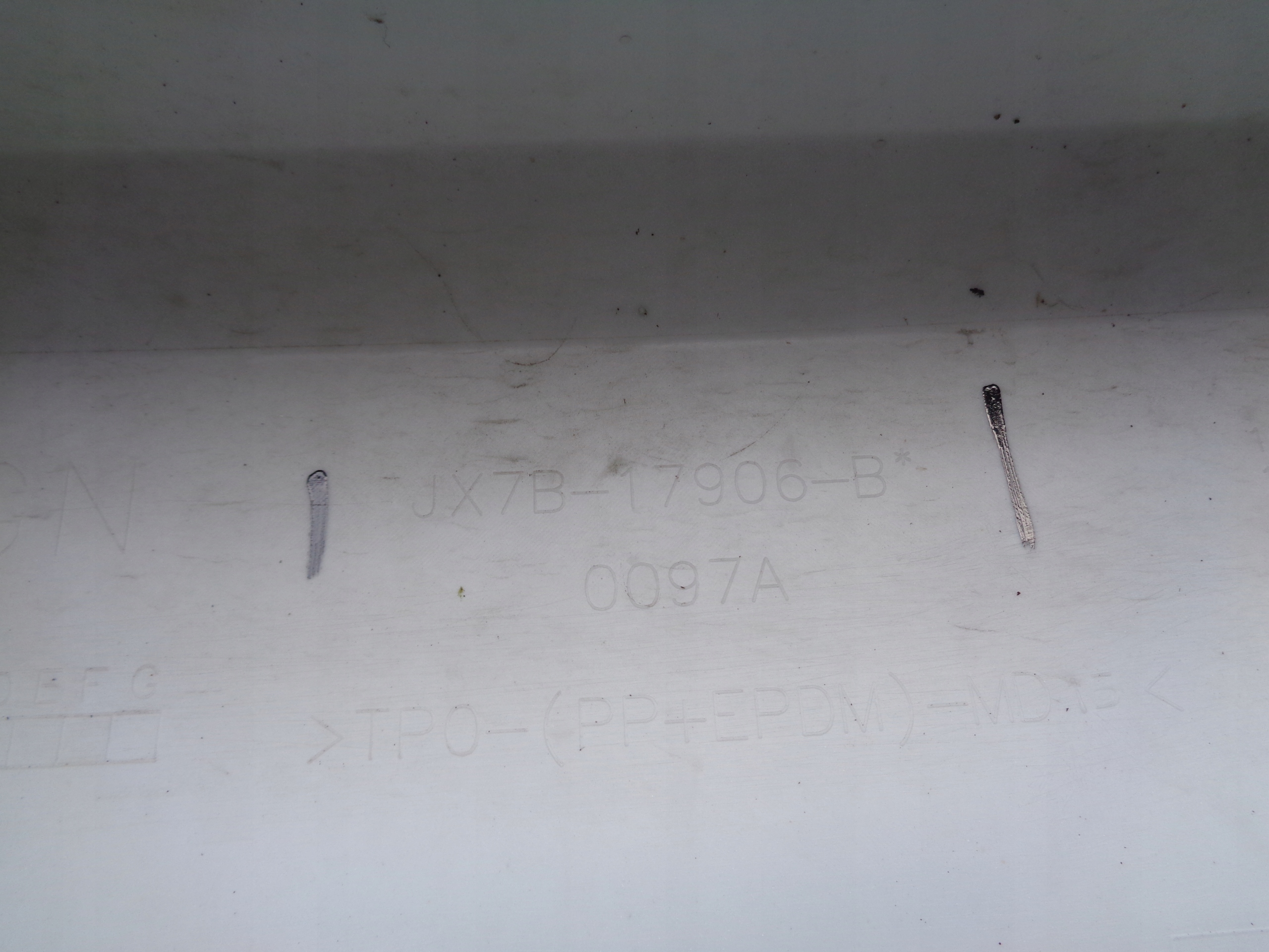 bumper rear FORD FOCUS MK4 18- KOMBI NR 51437