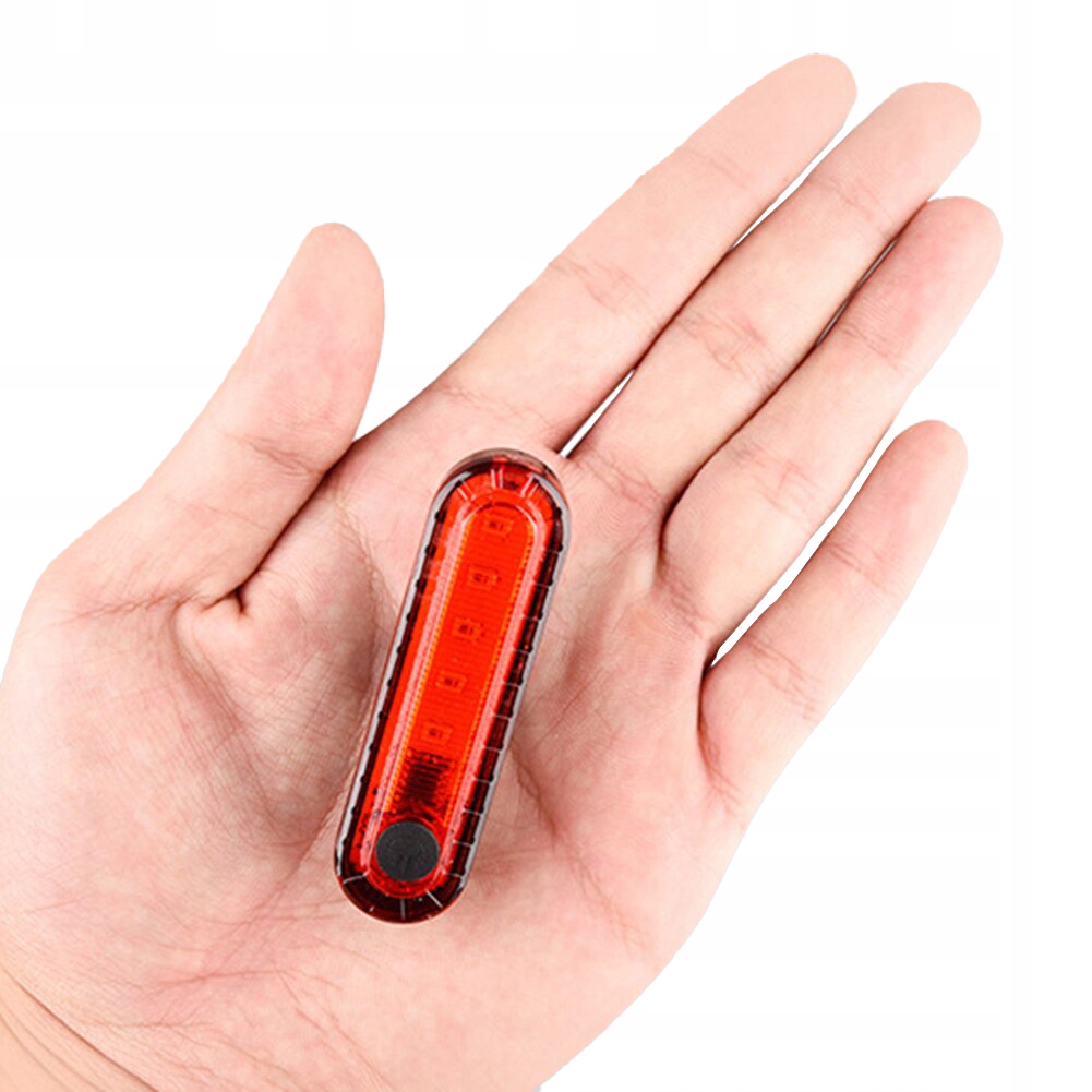 LAMPKA ROWEROWA TYLNA LED USB OŚWIETLENIE NA ROWER Zawartość zestawu akumulator lampka uchwyt na kierownicę