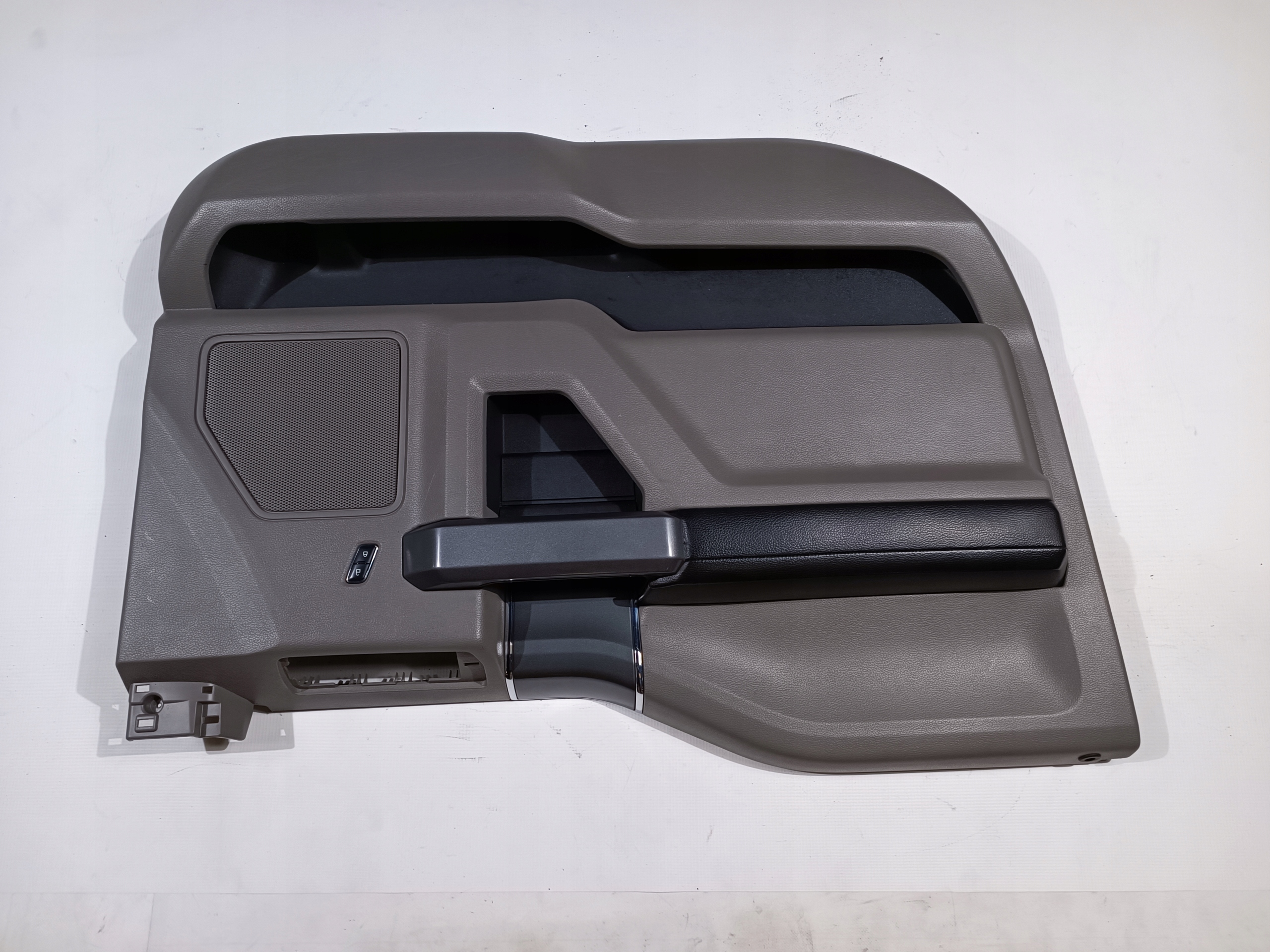side door left front Ford F150 2015