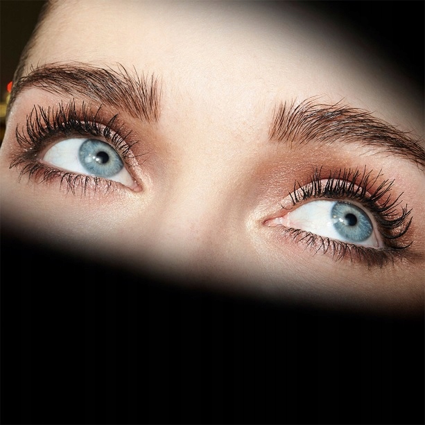 AVON Tusz rzęs Podkręcający UNLIMITED DRAMA maskara zwiększenie objętości Marka Avon