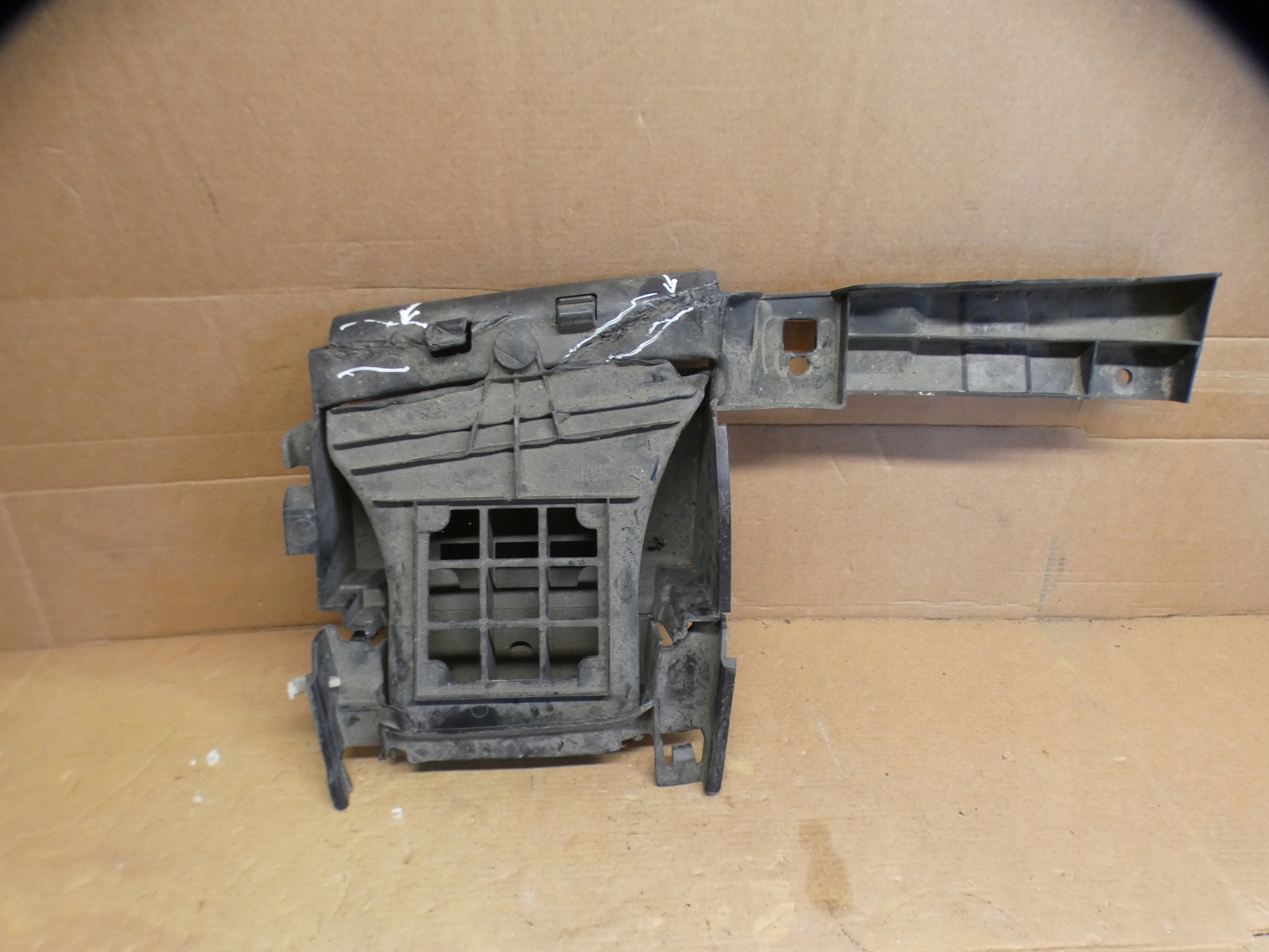 PEUGEOT 508 II luftansaugkanal LAPACZ 9813769480