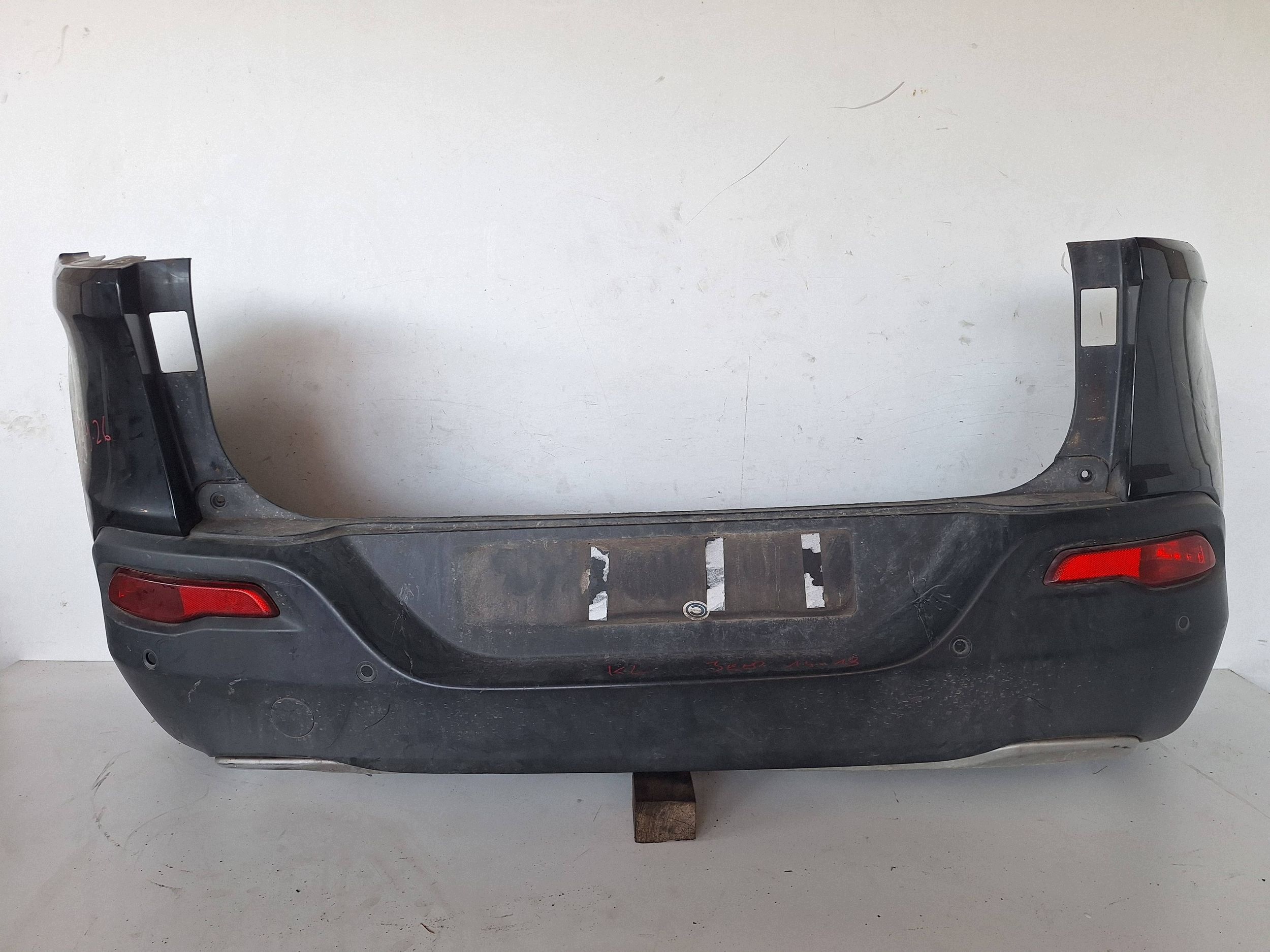 JEEP CHEROKEE KL V 14-18 bumper rear part + PDC