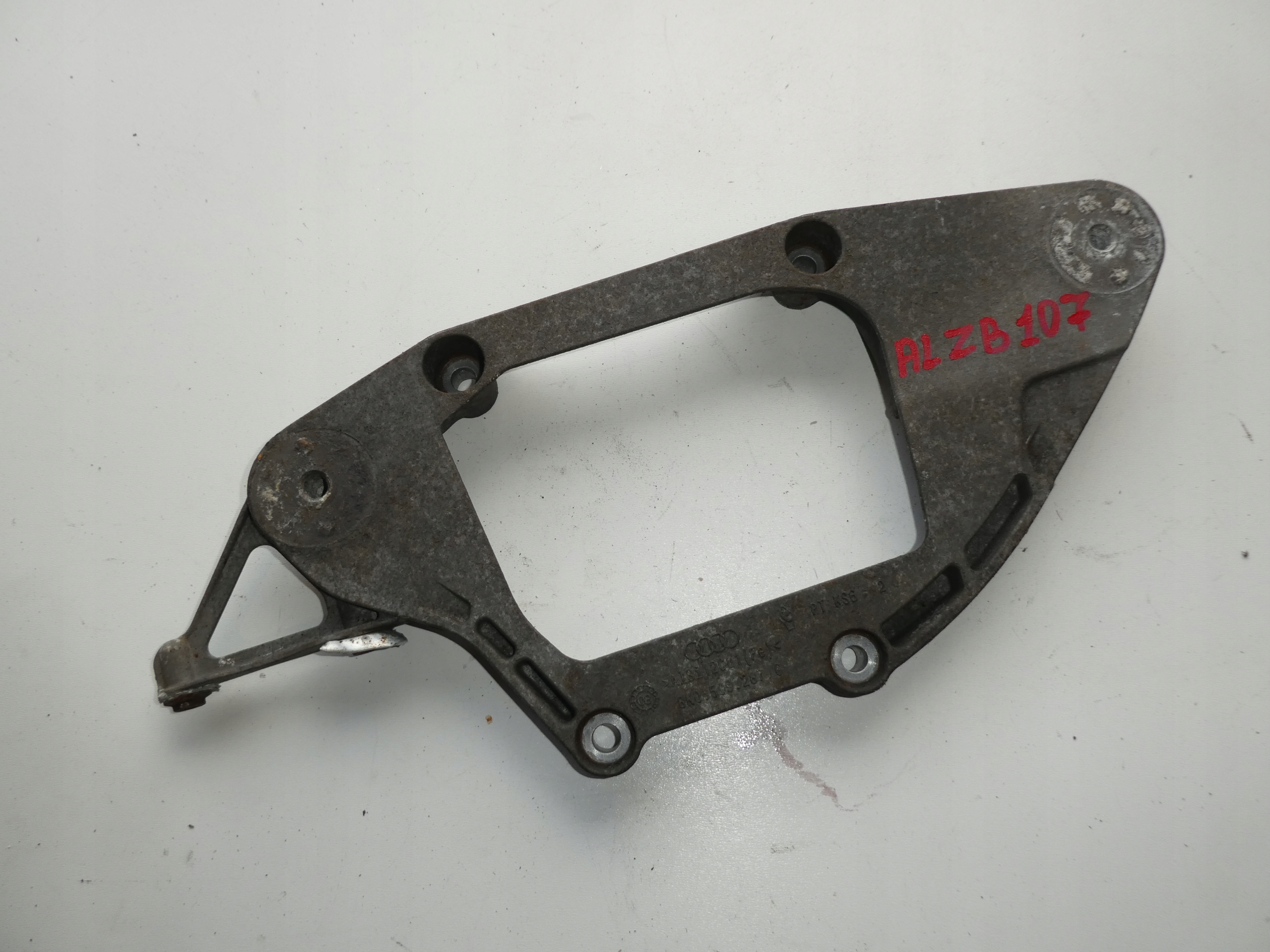 AUDI A4 B8 Q5 A5 supporto staffa MOSTU 8K0599287C