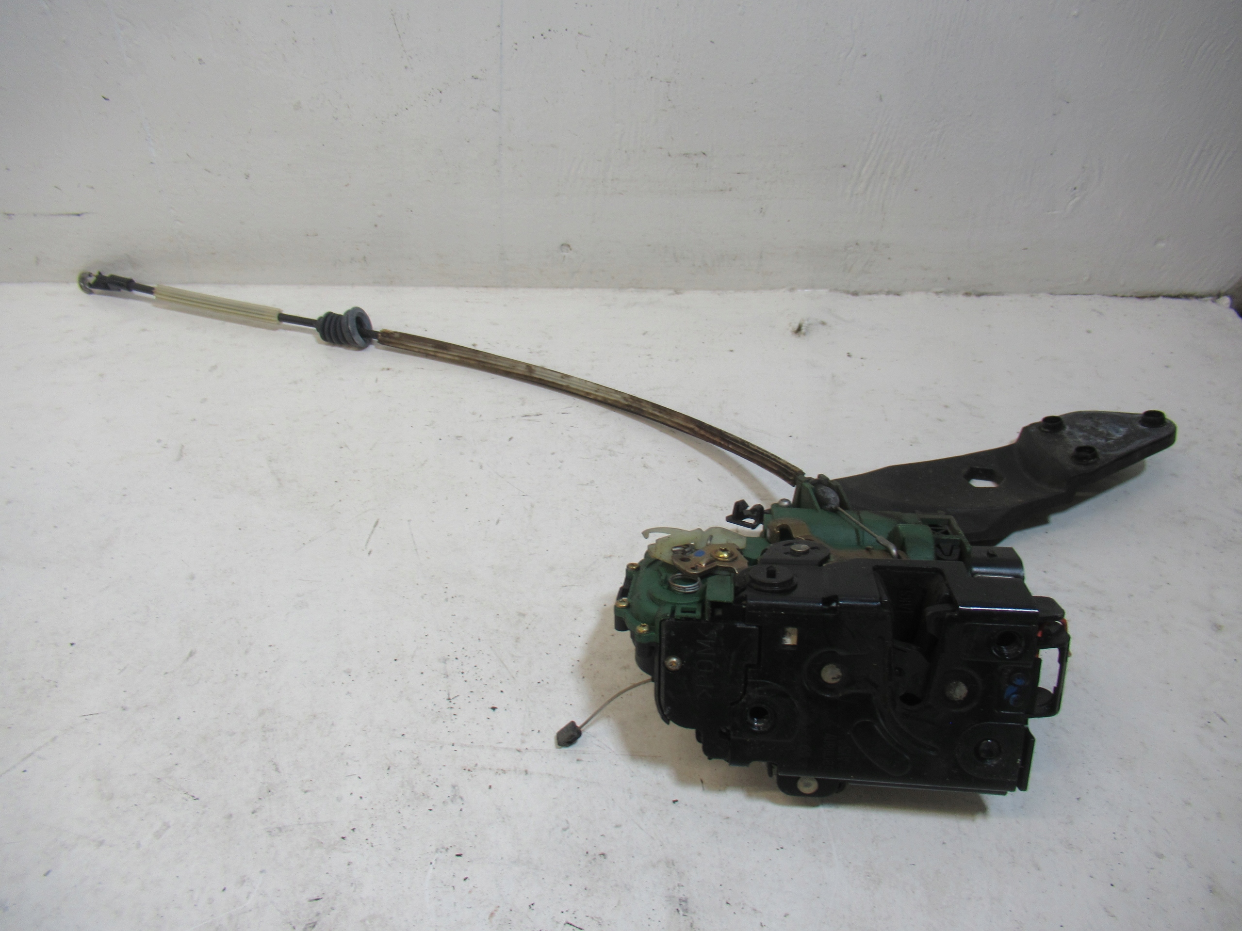 lock door CENTRALNY left rear part rear SEAT LEON