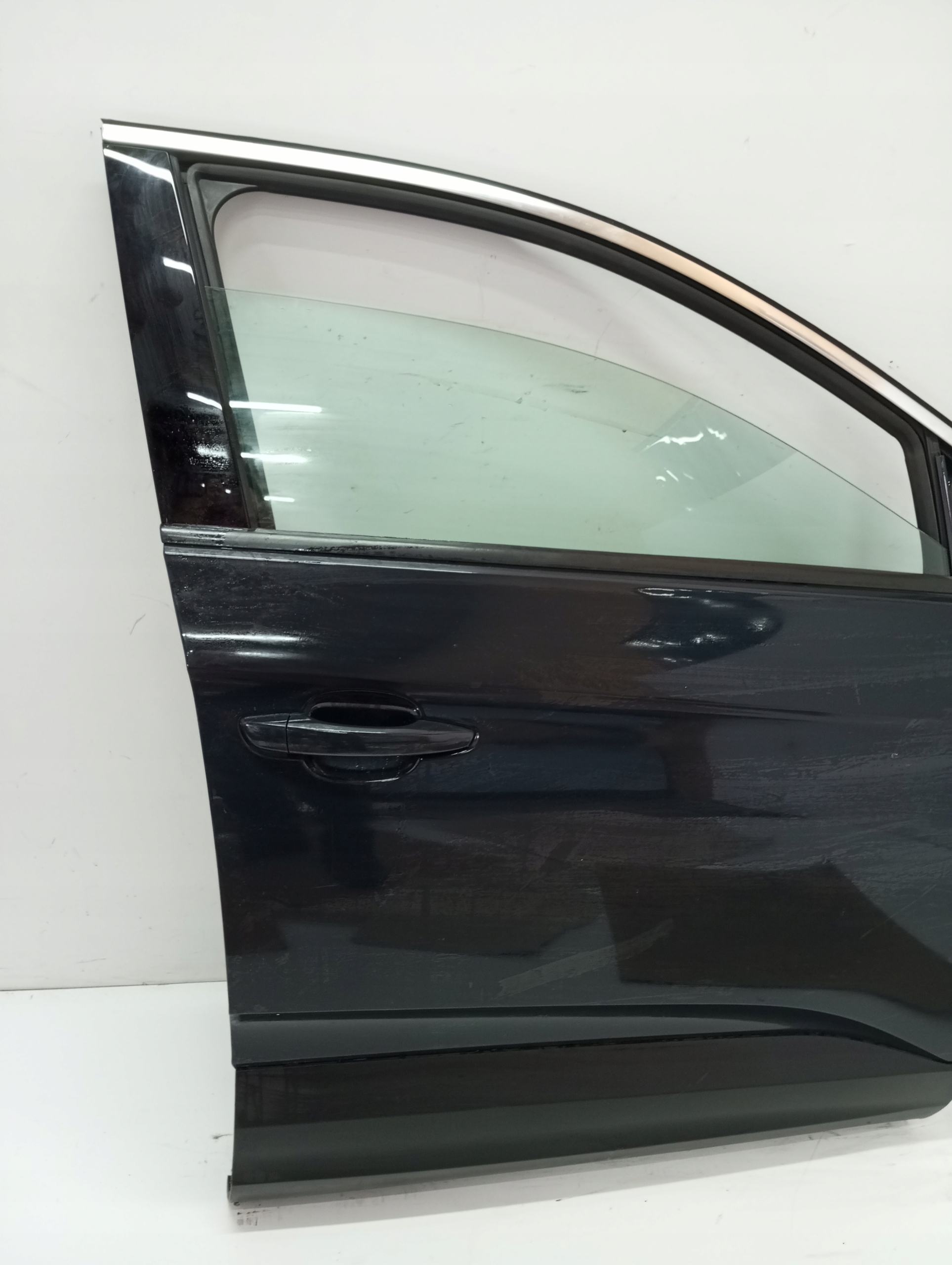 door right front OPEL GRANDLAND X 19R damag.
