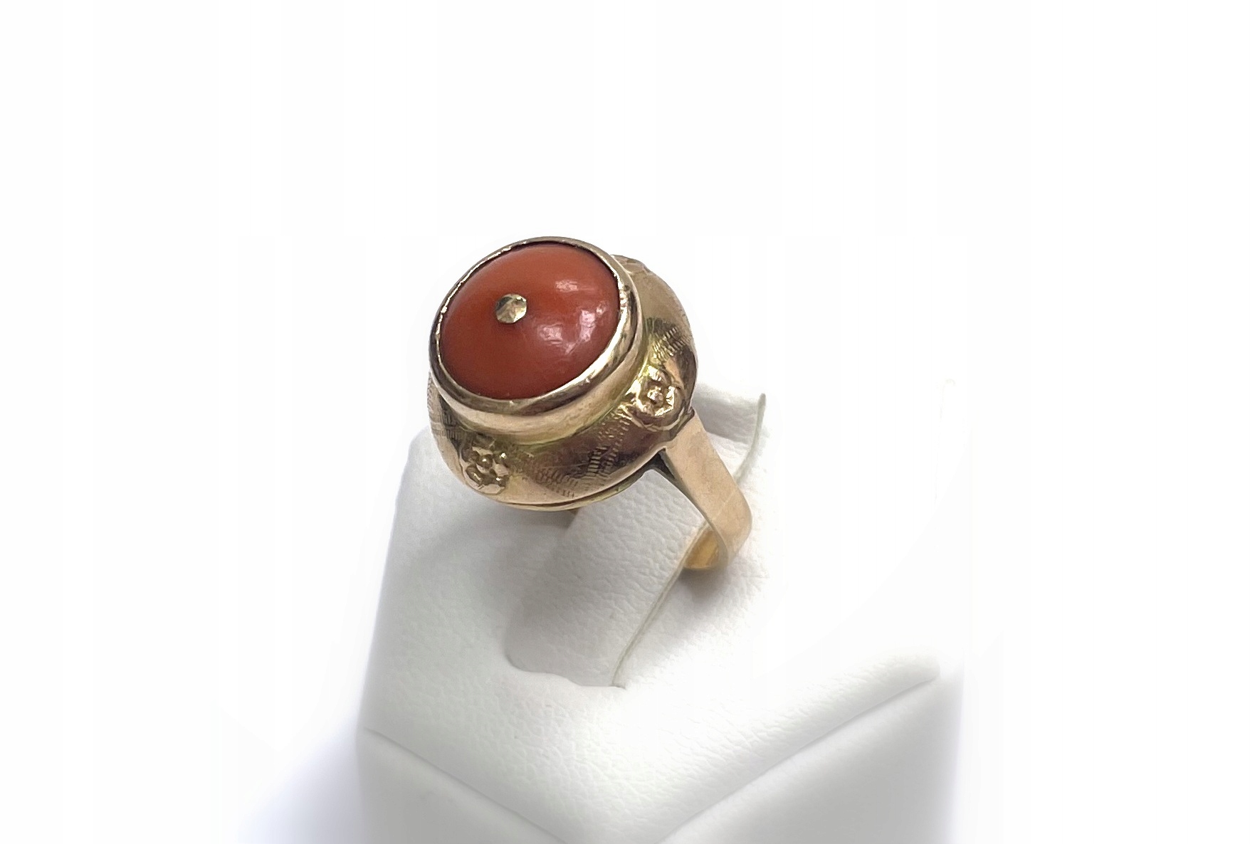 Pierścionek z koralem 585 5,98g interLOMBARD