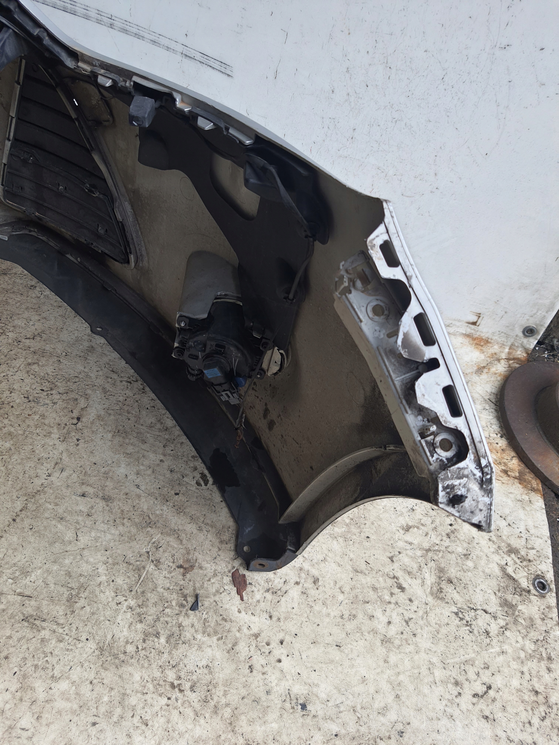 FORD FOCUS MK3 11-14 stoßstange