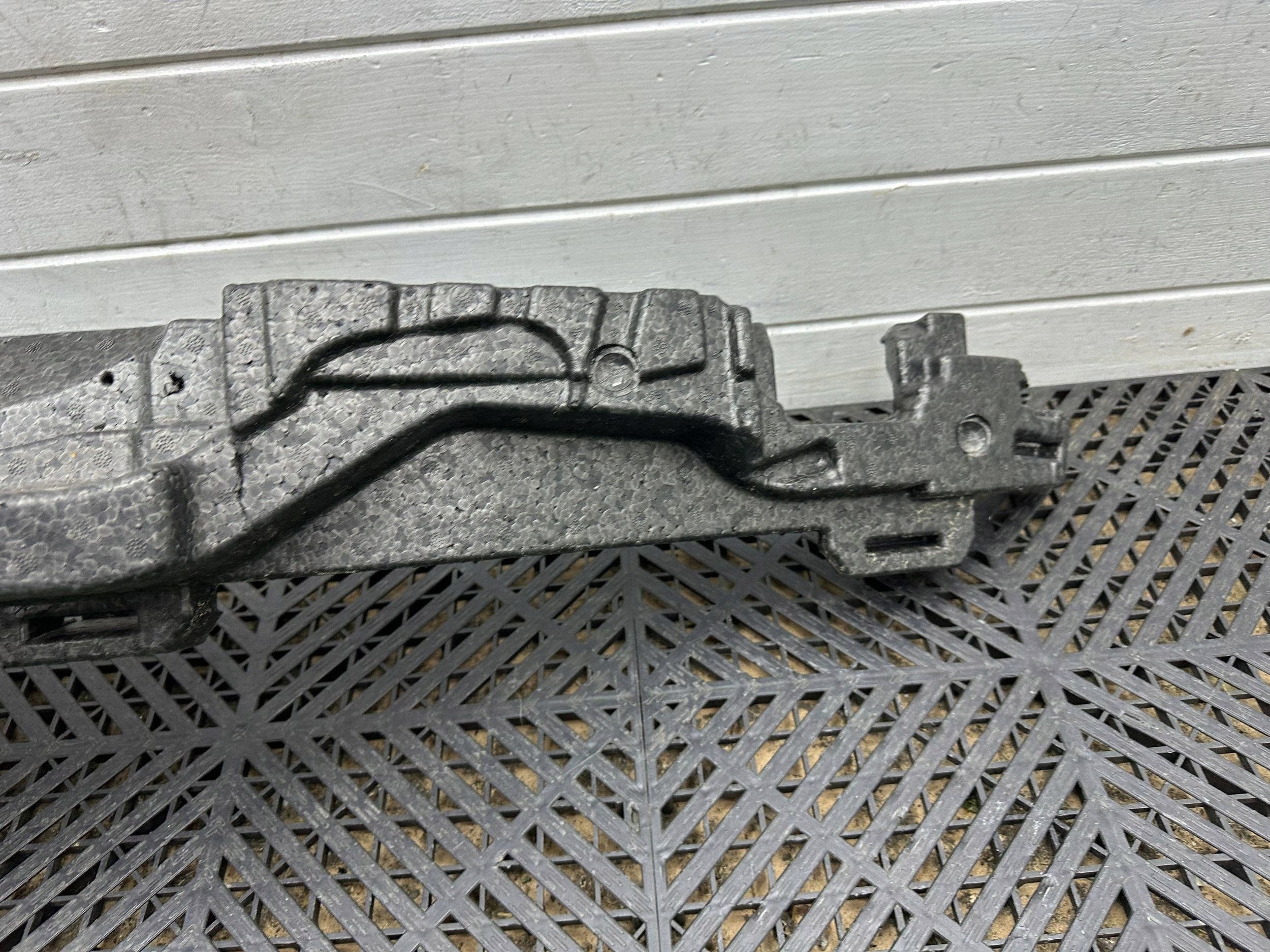 Absorber nárazníku předního předek BMW 2 F45 7477009