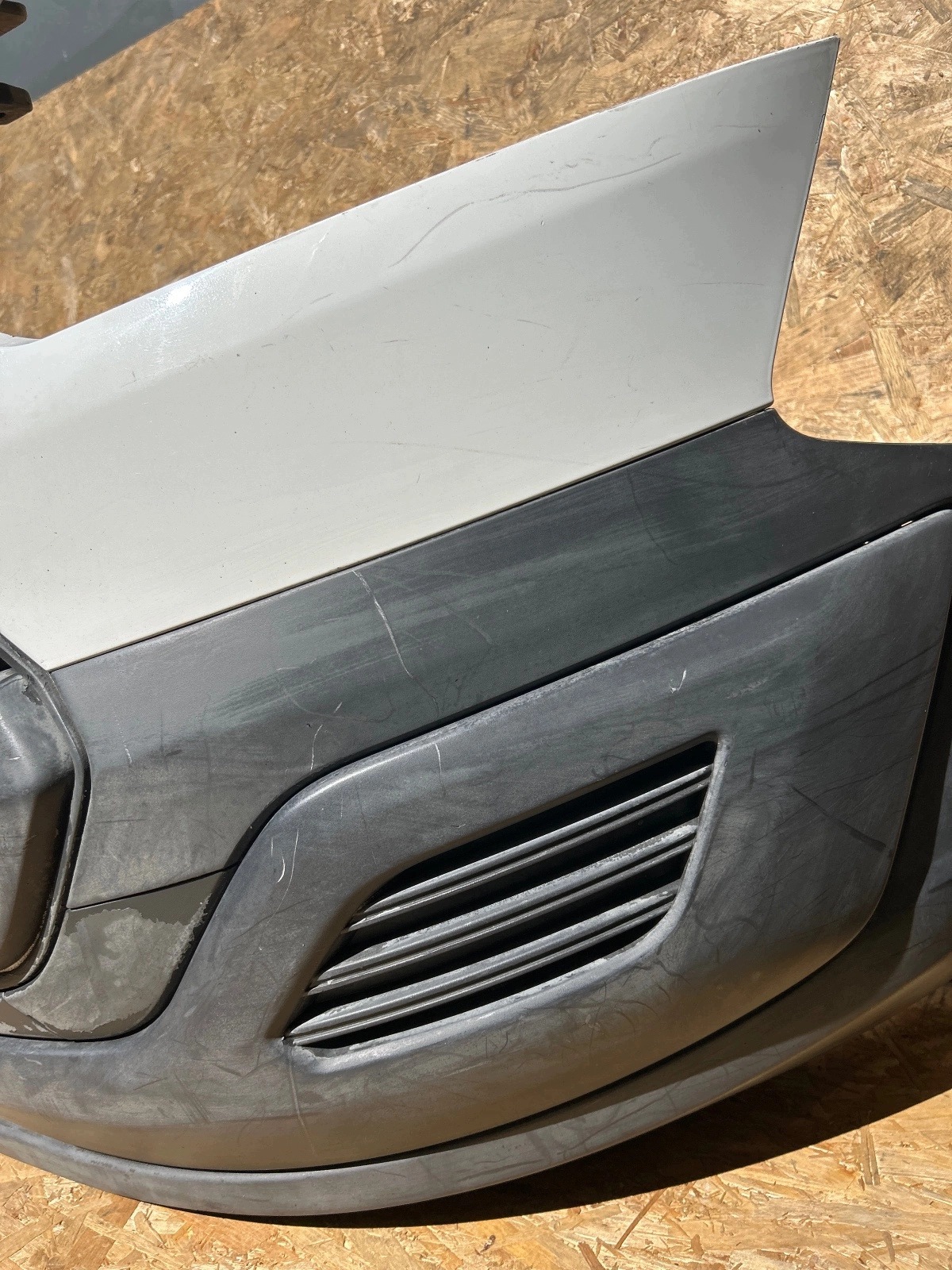 complete bumper front front Ford Transit custom mk1 bialy