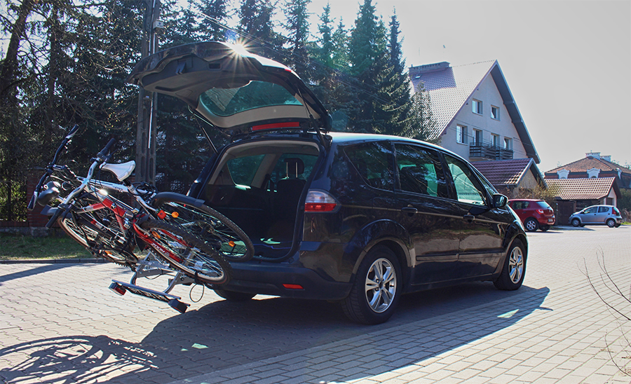 BAGAŻNIK ROWEROWY PLATFORMA NA HAK 2 ROWERY 75KG UCHYLANY 13PIN AMOS BLACK Model Tytan Plus 2 13PIN Black