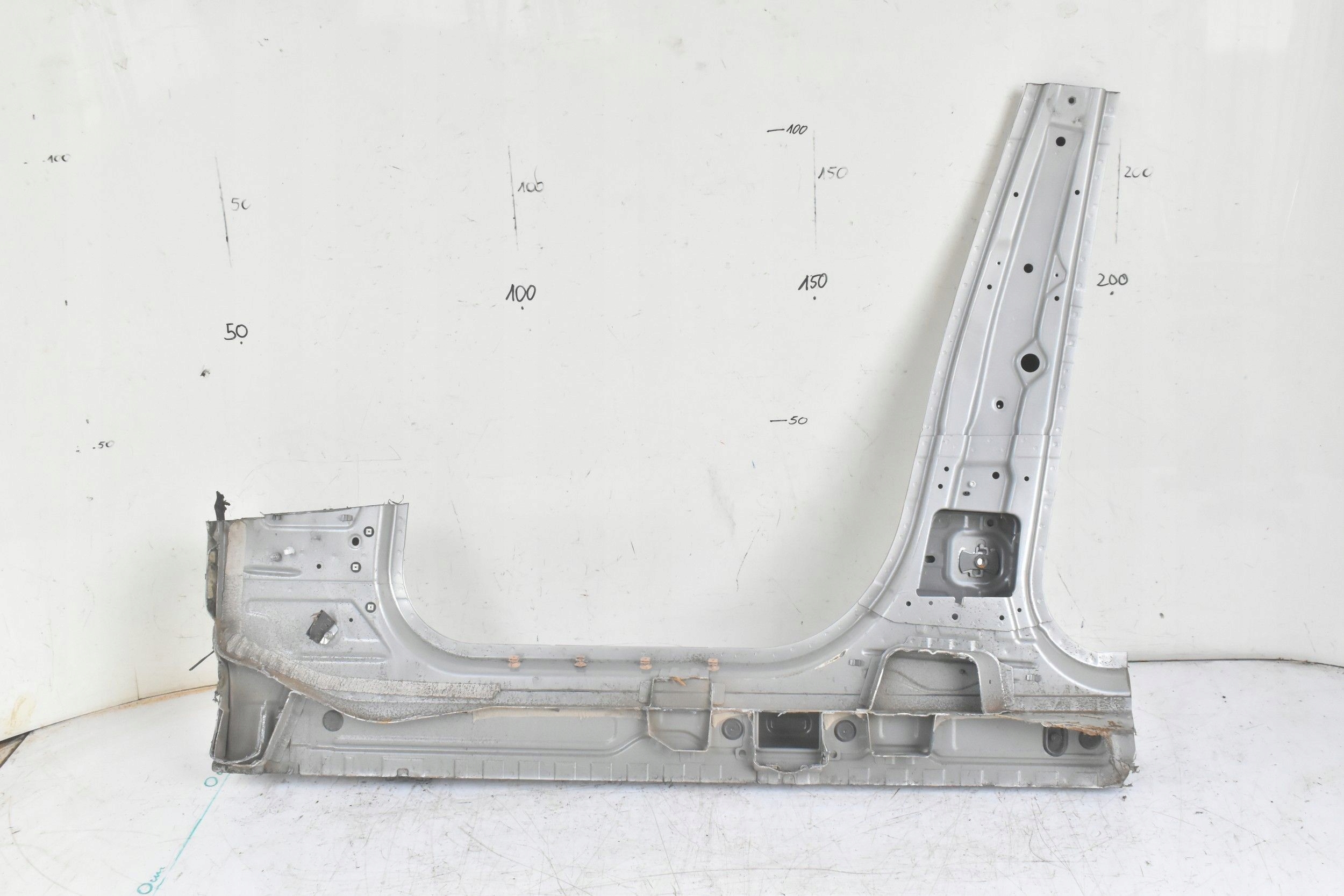 PRÓG PRAWY PRZÓD SŁUPEK BMW X3 F25 10-17 A14 Stan opakowania zastępcze