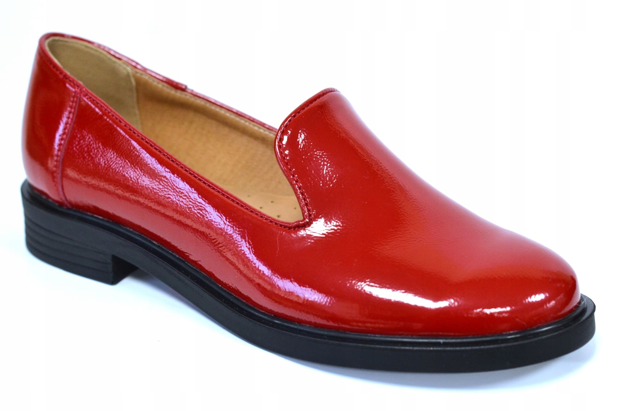 Korzeniowski 3397 Polobotky Červený Náplak VEL.39