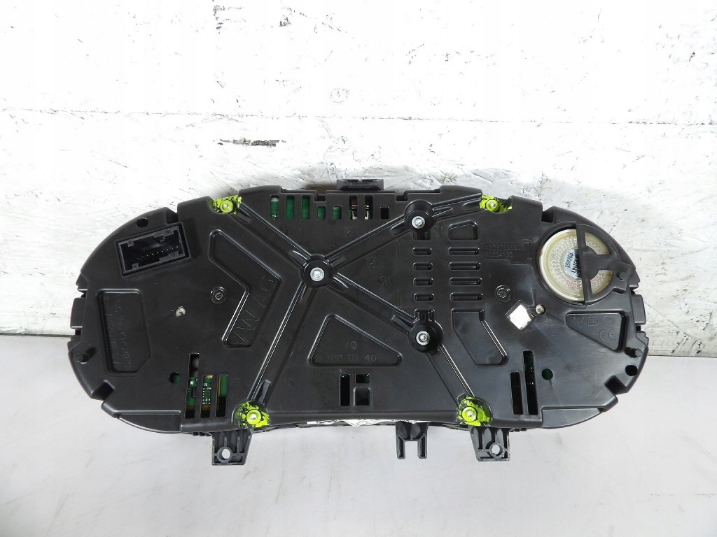 SKODA FABIA III 3 1.4TDI dials 6V0920731A