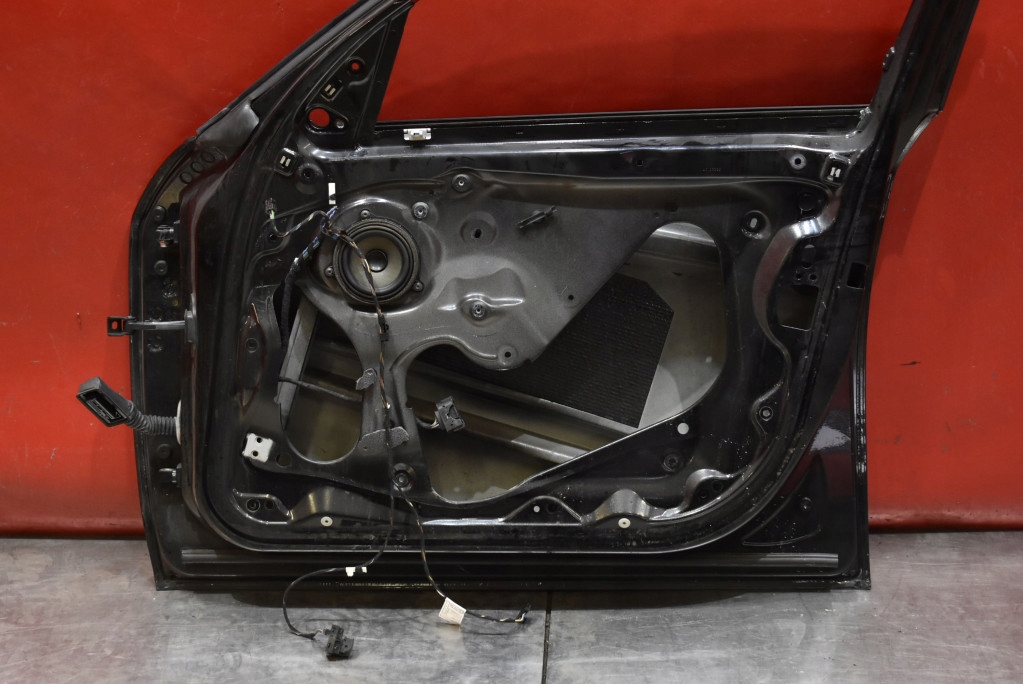 door right front front black, BMW F20 5D 11-15