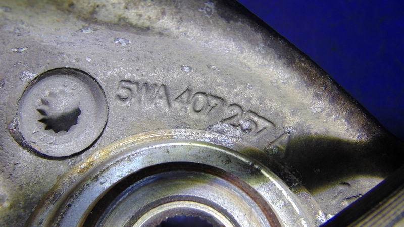 otoč čepu levý předek 1.4E-TSI LEON CUPRA IV VW GOLF VIII AUDI A3 8V