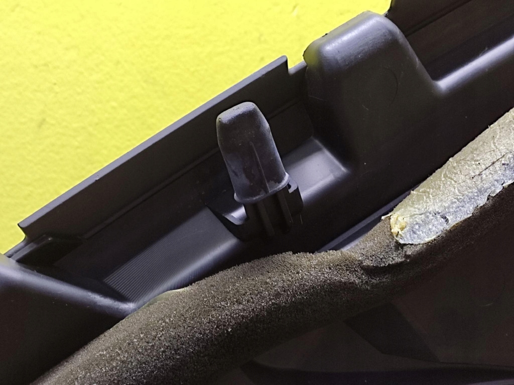 SEAT TOLEDO III cockpit dashboard instrument panel