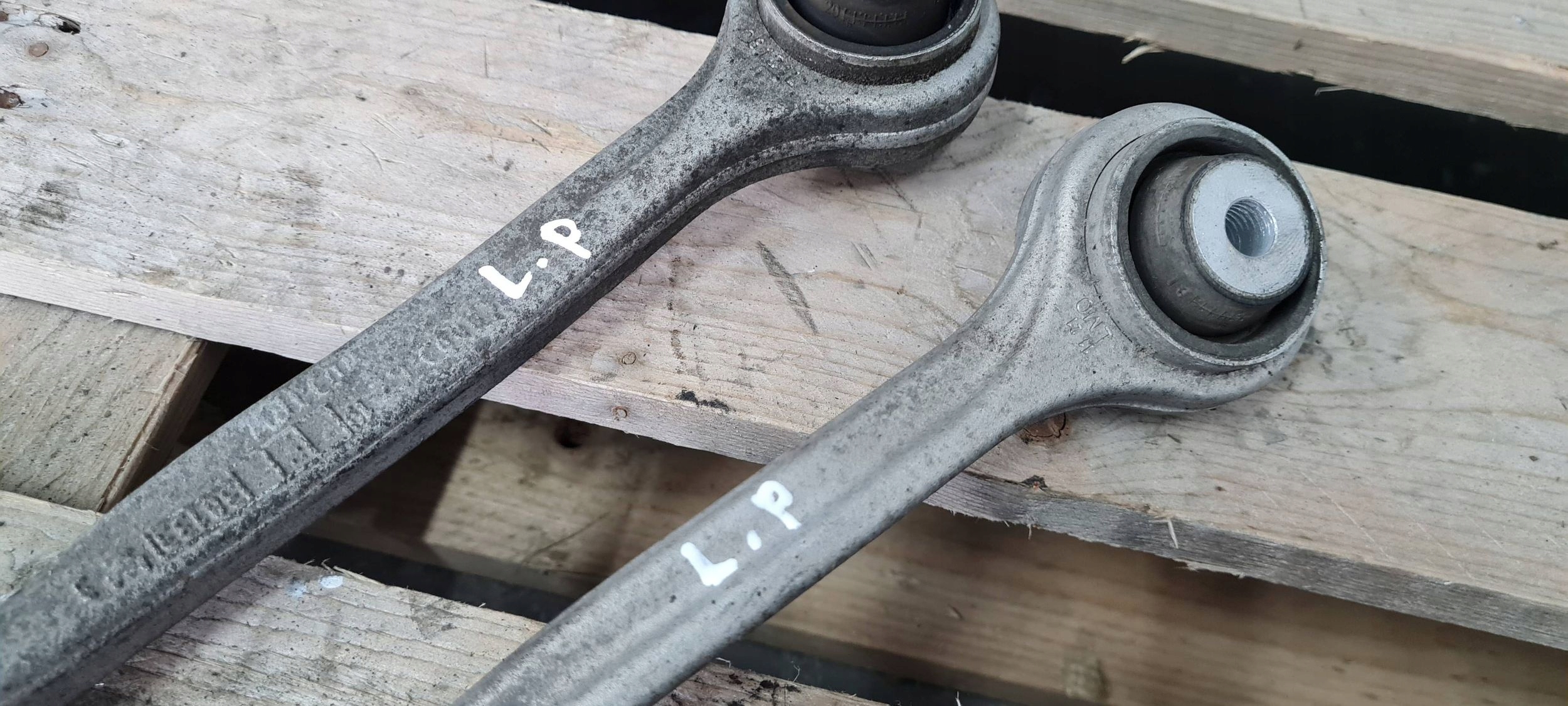 A5 8W LIFT Querlenker Querlenker oben links links vorne 8W0407509E A4 B9 8W
