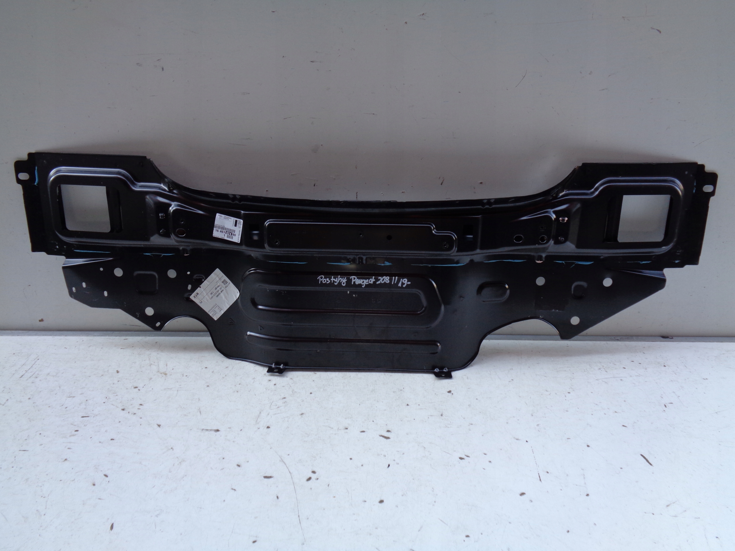 WZMOCNIENIE PAS TYLNY ŚCIANA PEUGEOT 208 II 19-