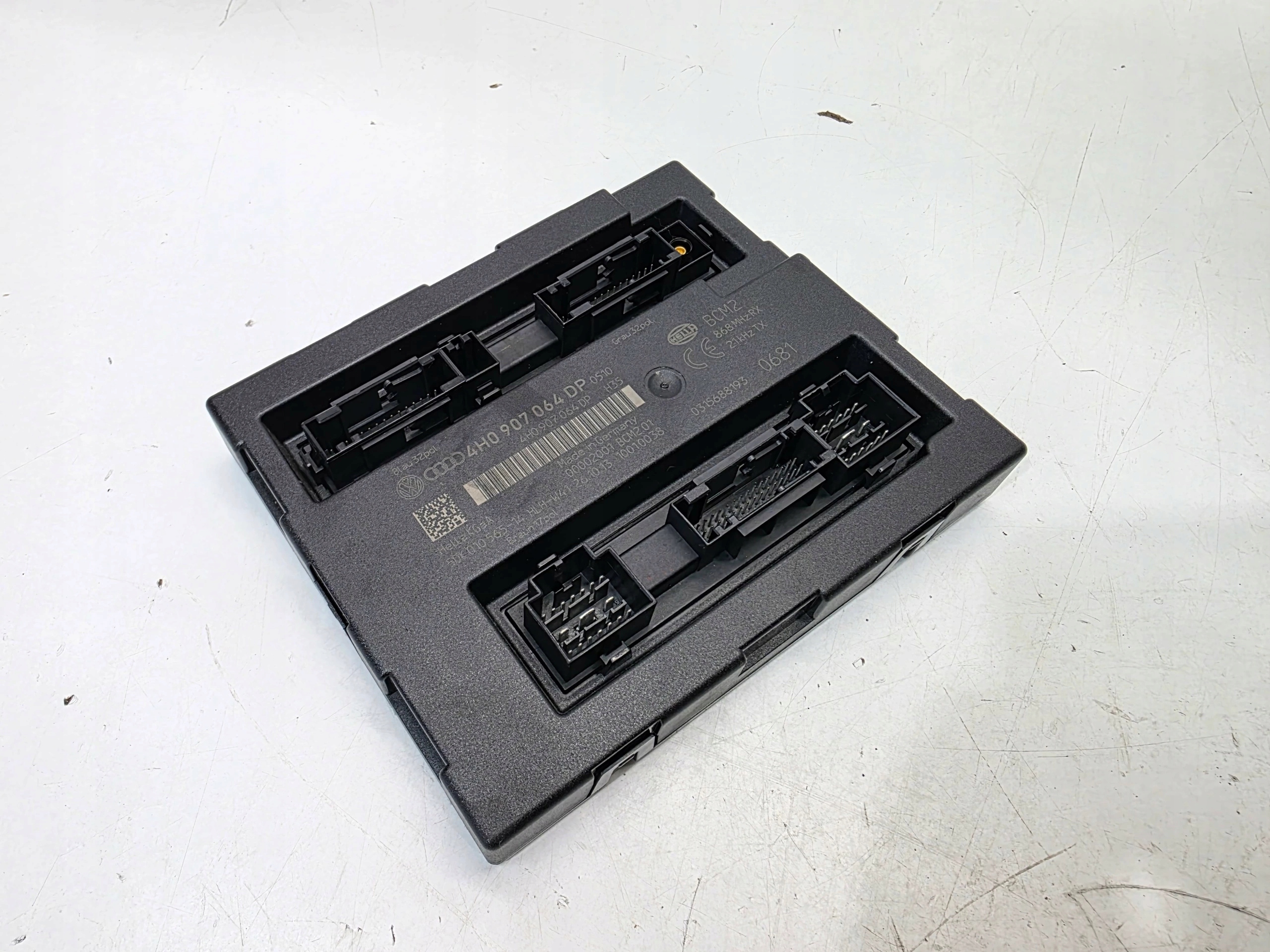 module control unit KOMFORTU AUDI A6 C7 A7 A8 4H0907064DP