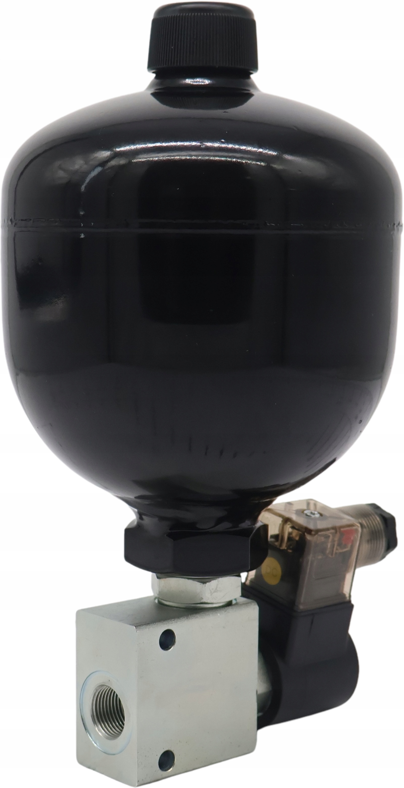 0,75 L-ES HIDROAKKUMULÁTOR 12V-OS MÁGNESSZELEPPEL