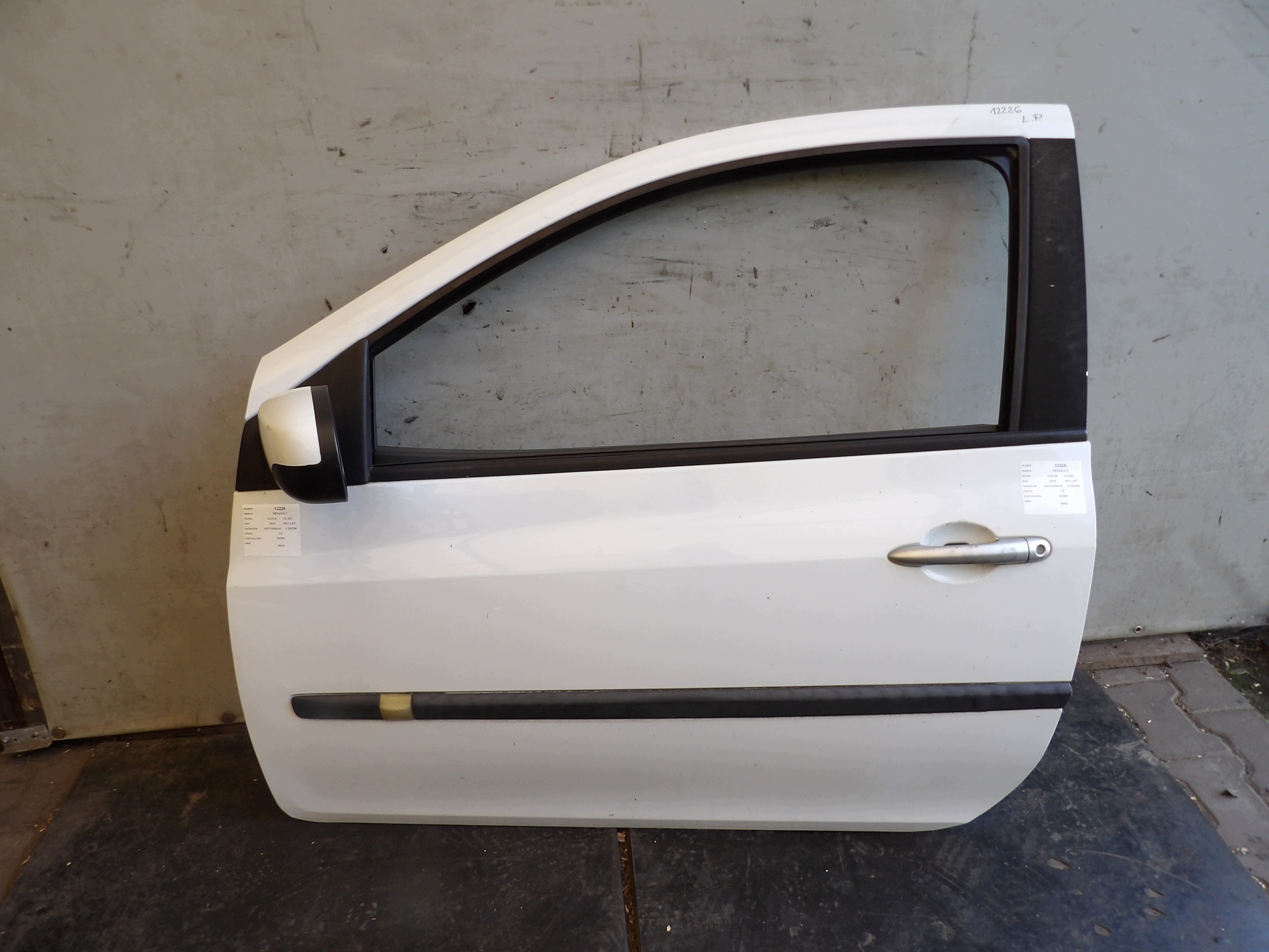 Renault Clio III door front left 3D OV369