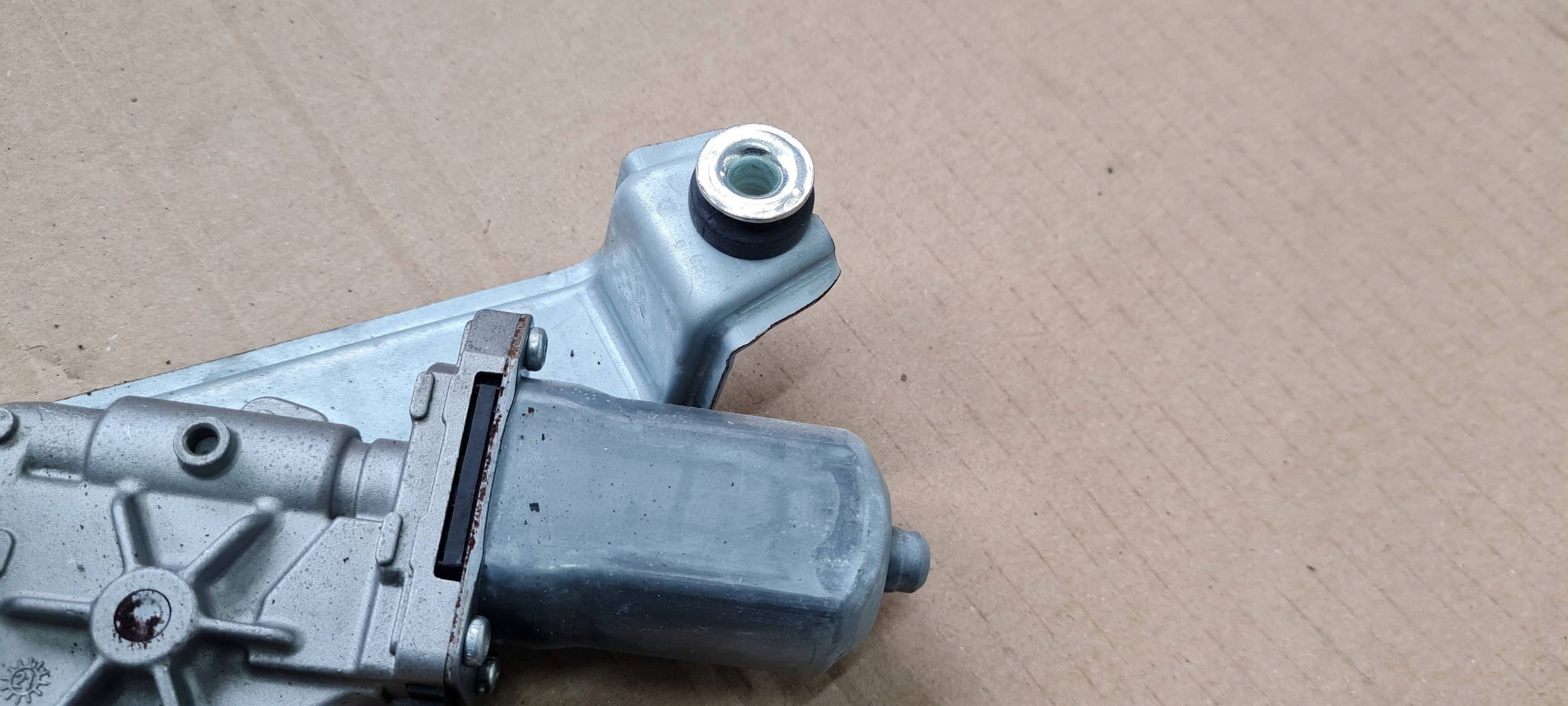 Chrysler Pacifica 2022 motor törlö far 68233454AA
