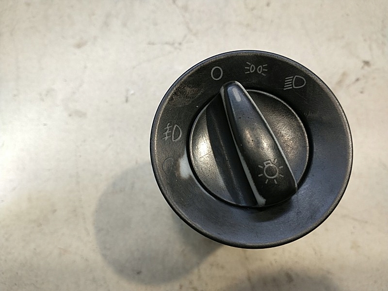 Interruttore comando luci PASSAT B5 1.9 TDI 1C0941531A